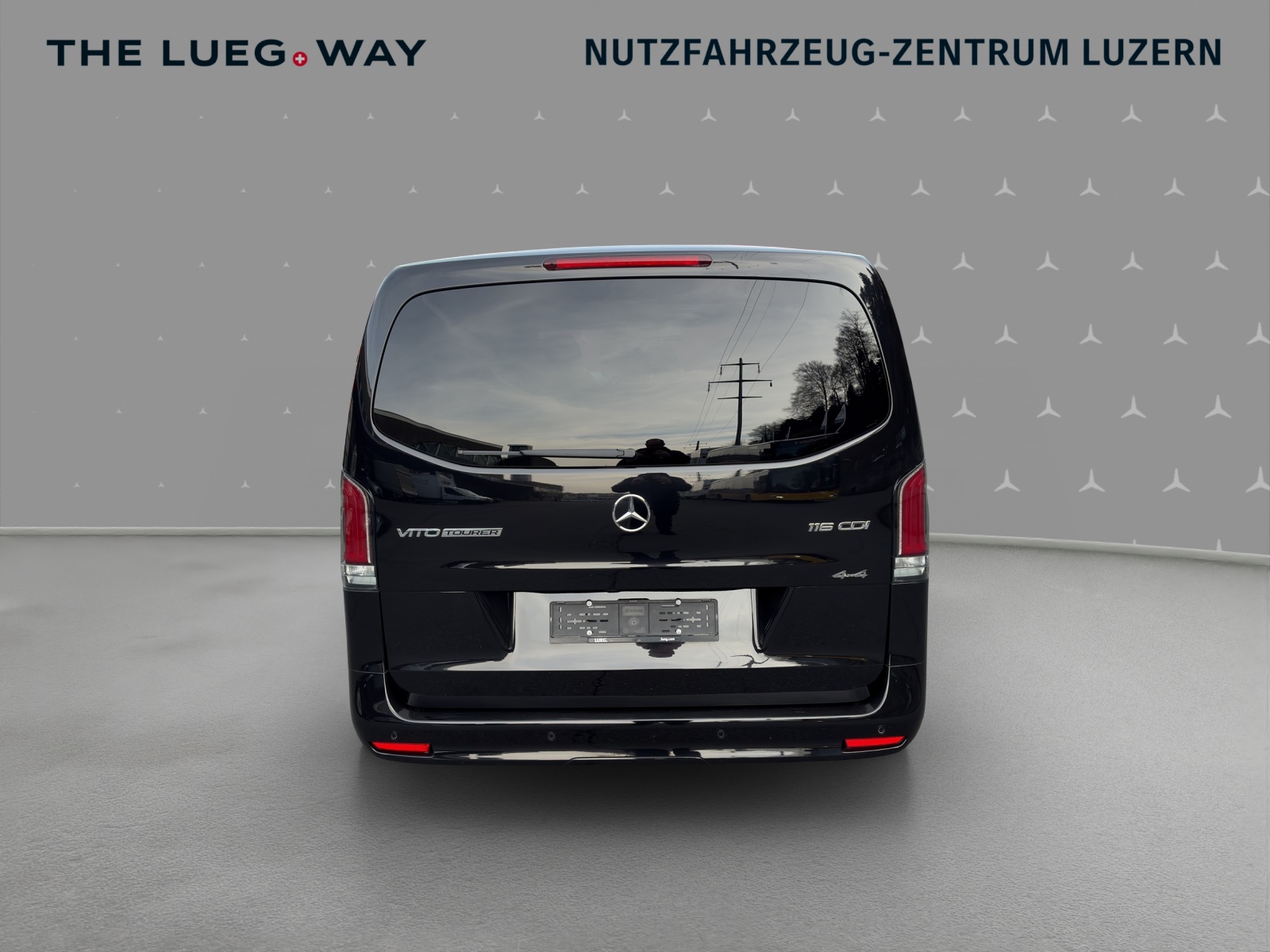 MERCEDES-BENZ Vito 116 CDI Lang Tourer 9G-Tronic 4M Select-image-3