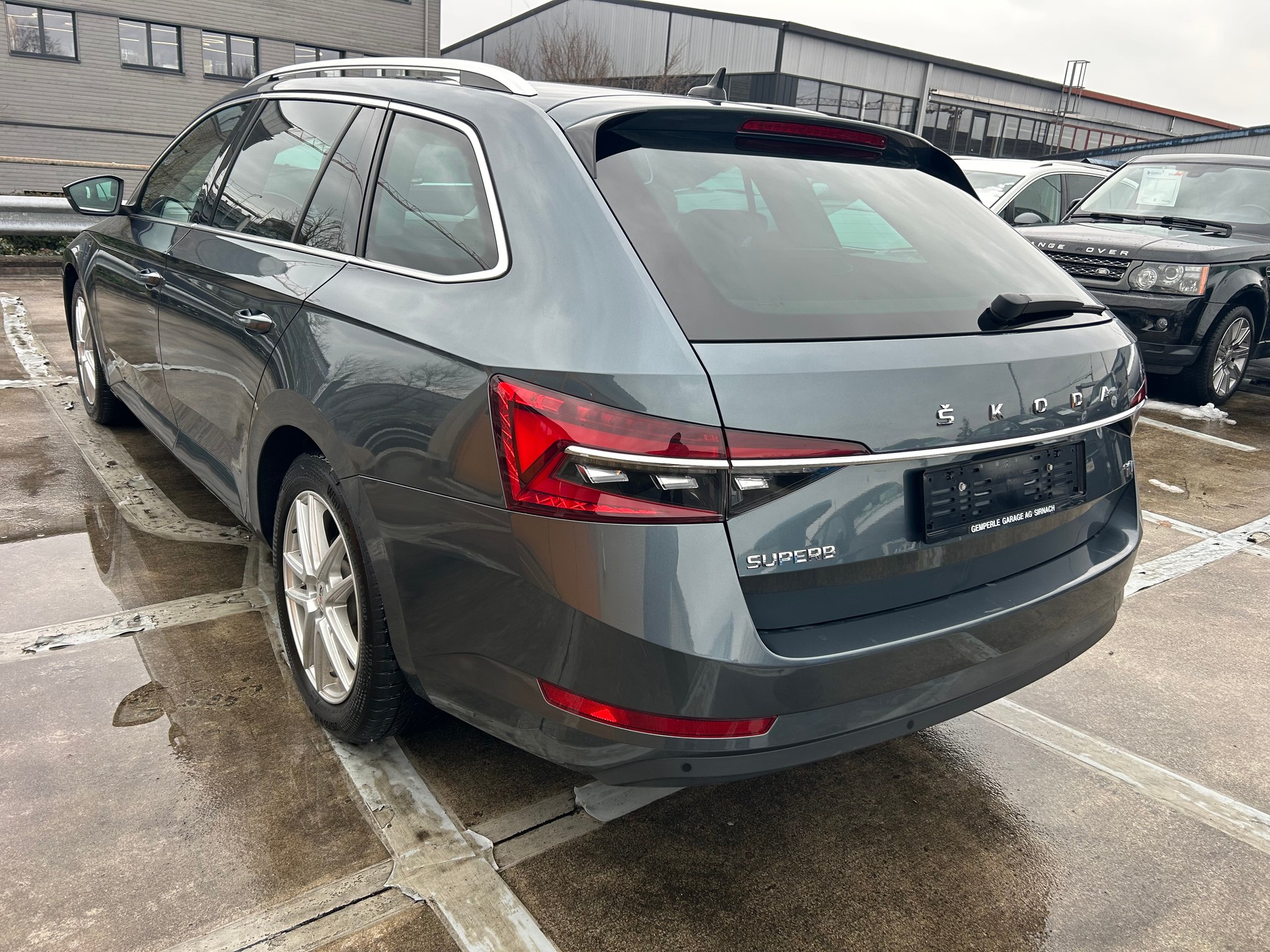 SKODA Superb 1.4 TSI Ambition PHEV DSC-image-2