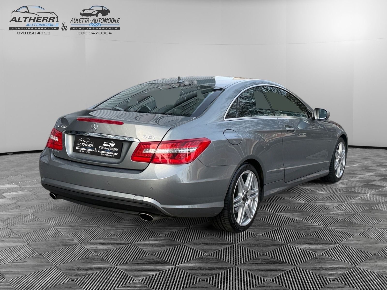 MERCEDES-BENZ E 350 CGI BlueEfficiency 7G-Tronic-image-4
