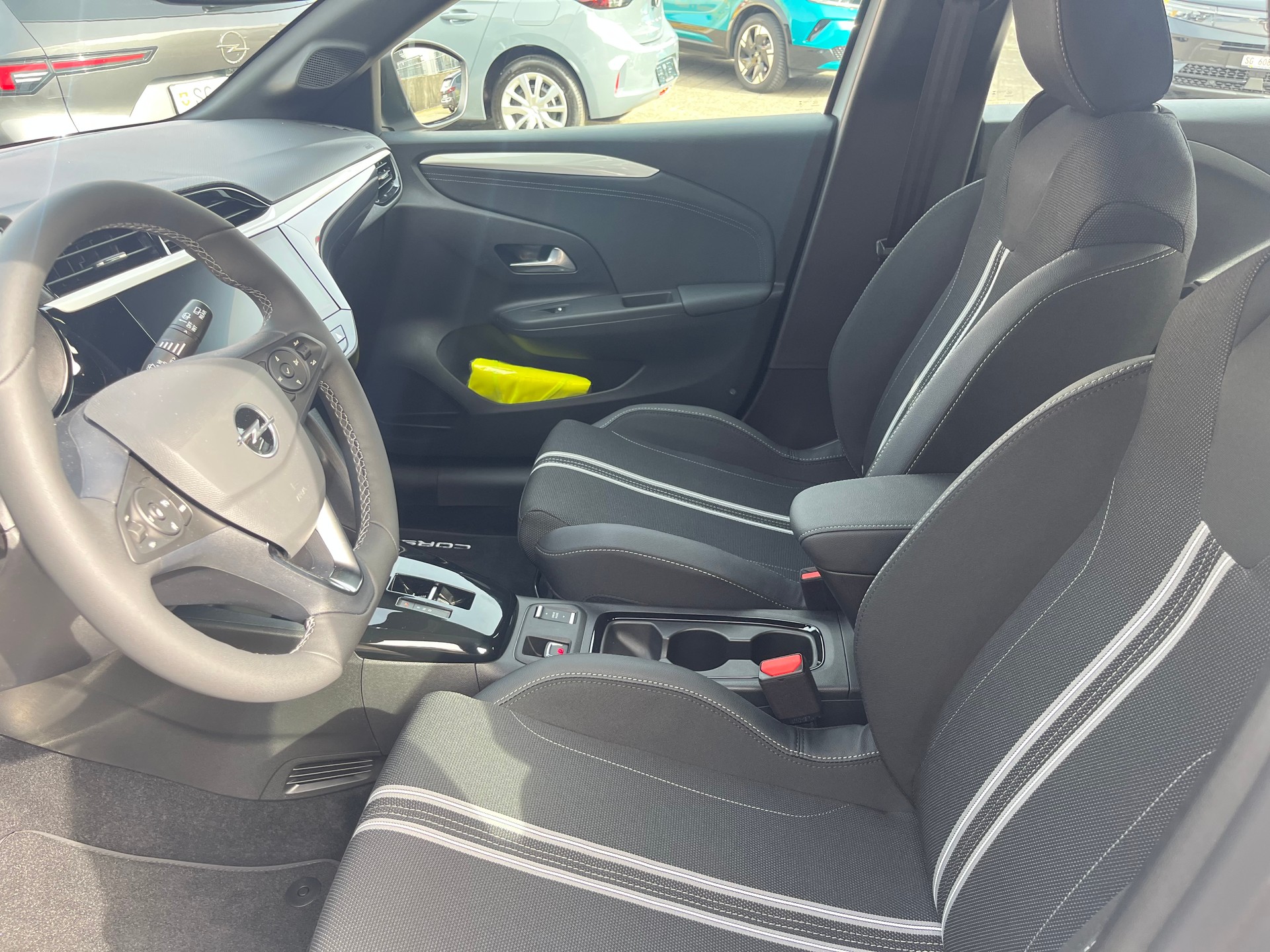 OPEL Corsa 1.2 MHEV Viva-image-1