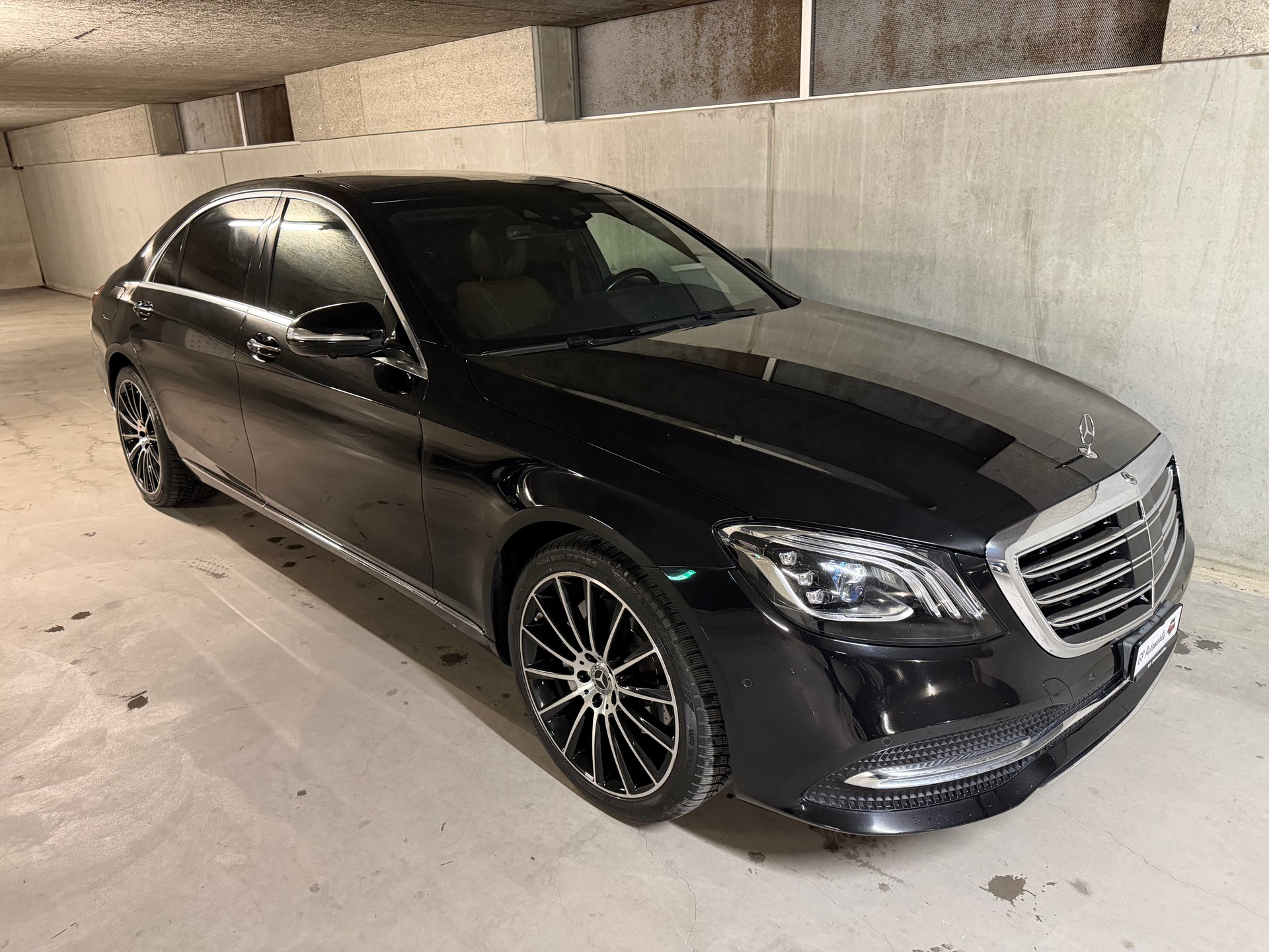 MERCEDES-BENZ S 350 d L 4Matic 9G-Tronic-showroom-element-3