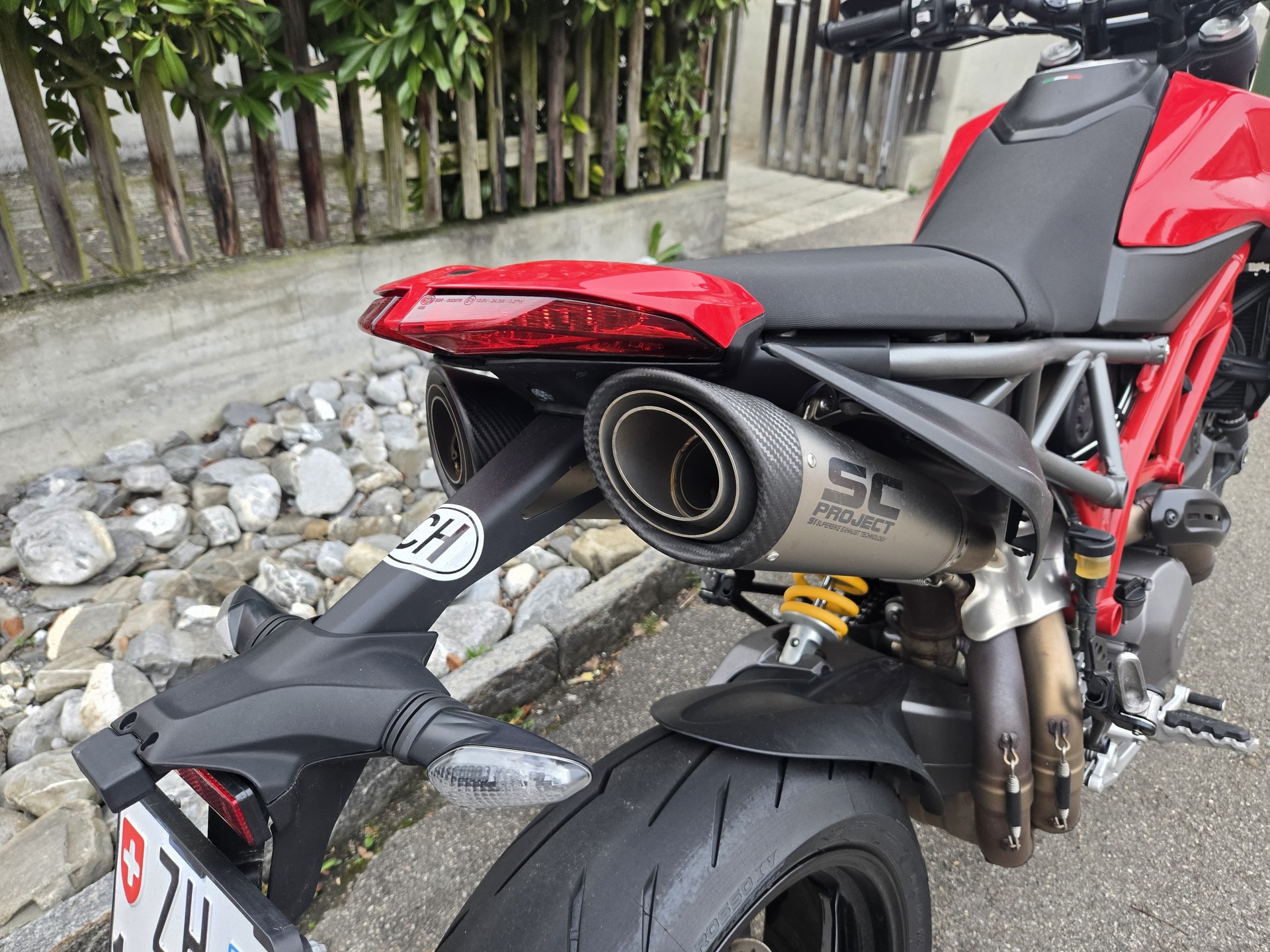 DUCATI Hypermotard 950-image-8