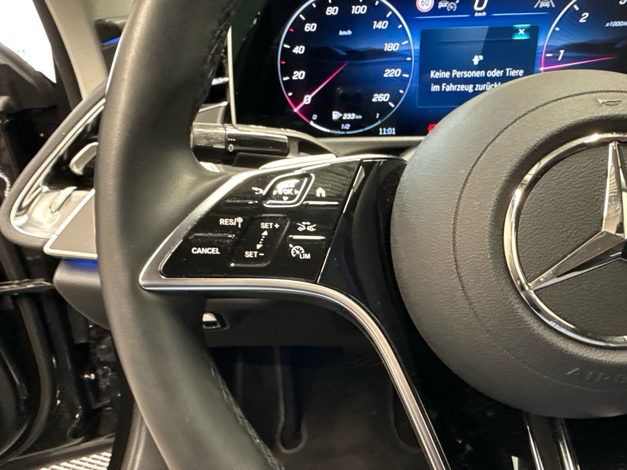 MERCEDES-BENZ E 220 d 9G-Tronic-image-7