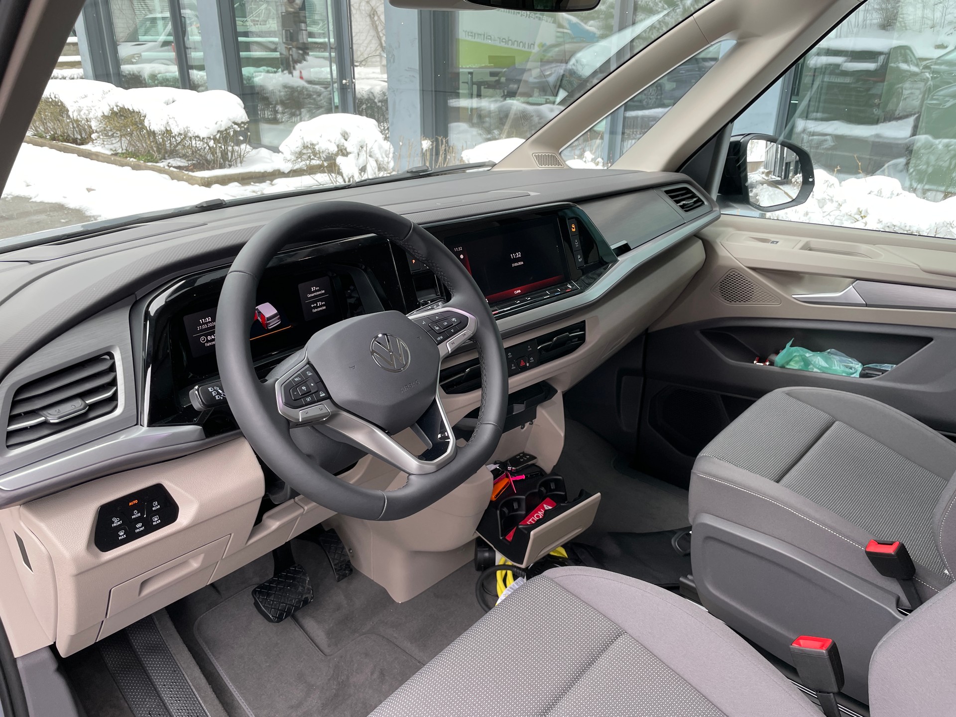VW Multivan 1.5 eHybrid Life Edition 4Motion DSG-image-8