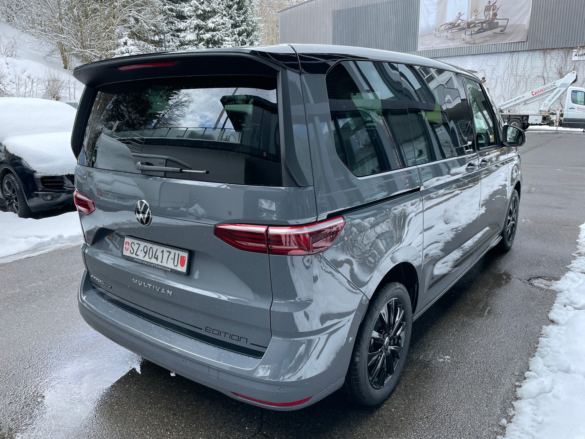 VW Multivan 1.5 eHybrid Life Edition 4Motion DSG-image-5