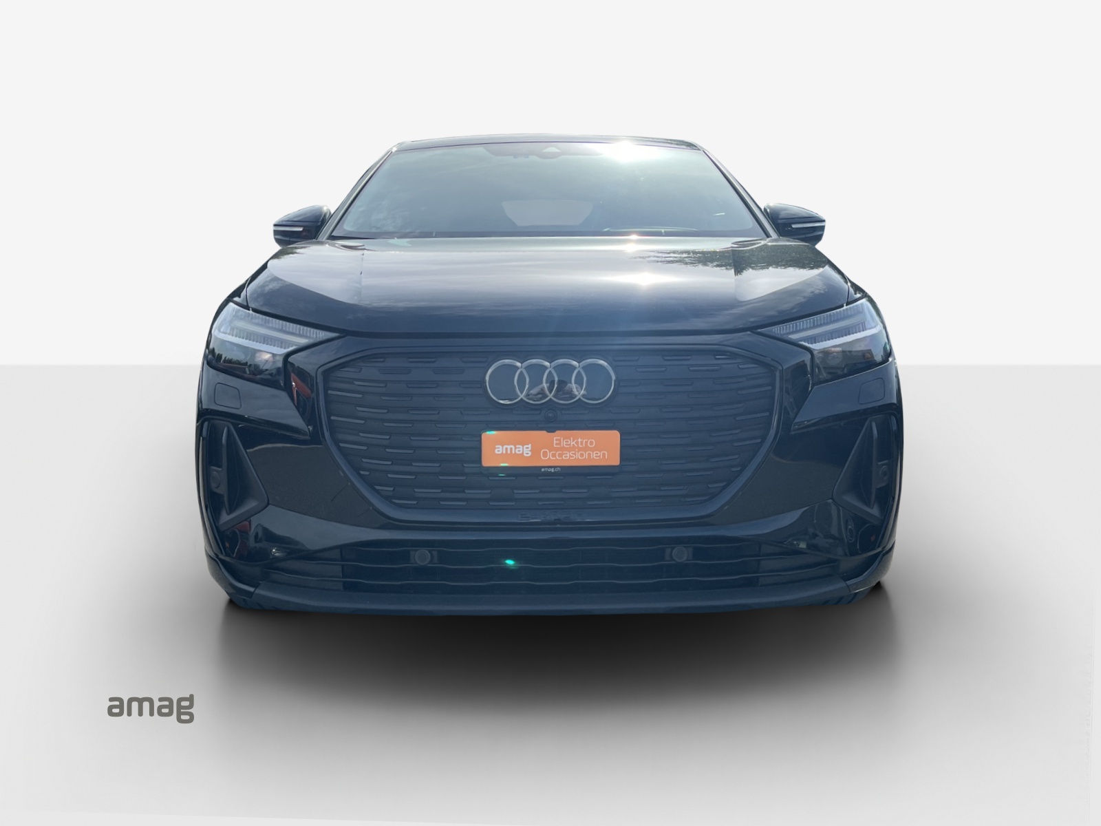 AUDI Q4 Sportback e-tron 45 quattro-image-6