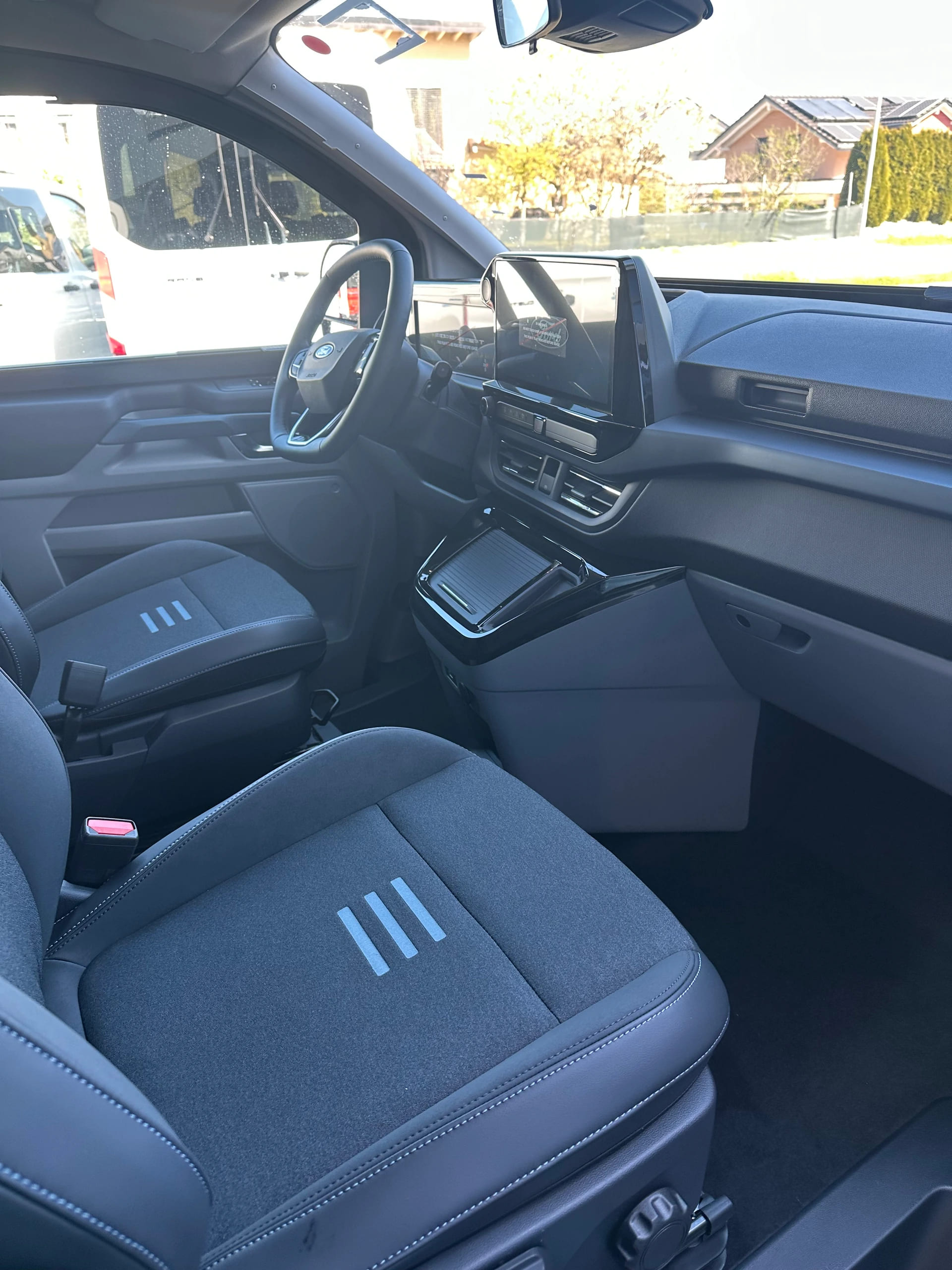 FORD Transit C Nugget 320 L2 2.0 Ec Active/170CV/Aut.-image-11