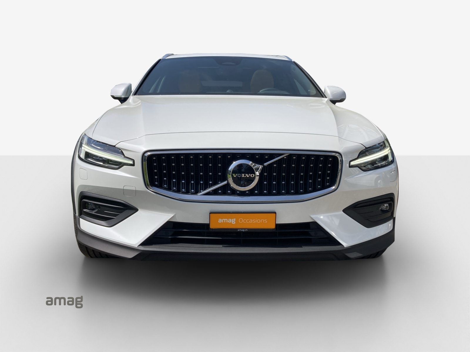 VOLVO V60 Cross Country B5 Mild Hybrid Ultimate AWD Geartronic-image-6