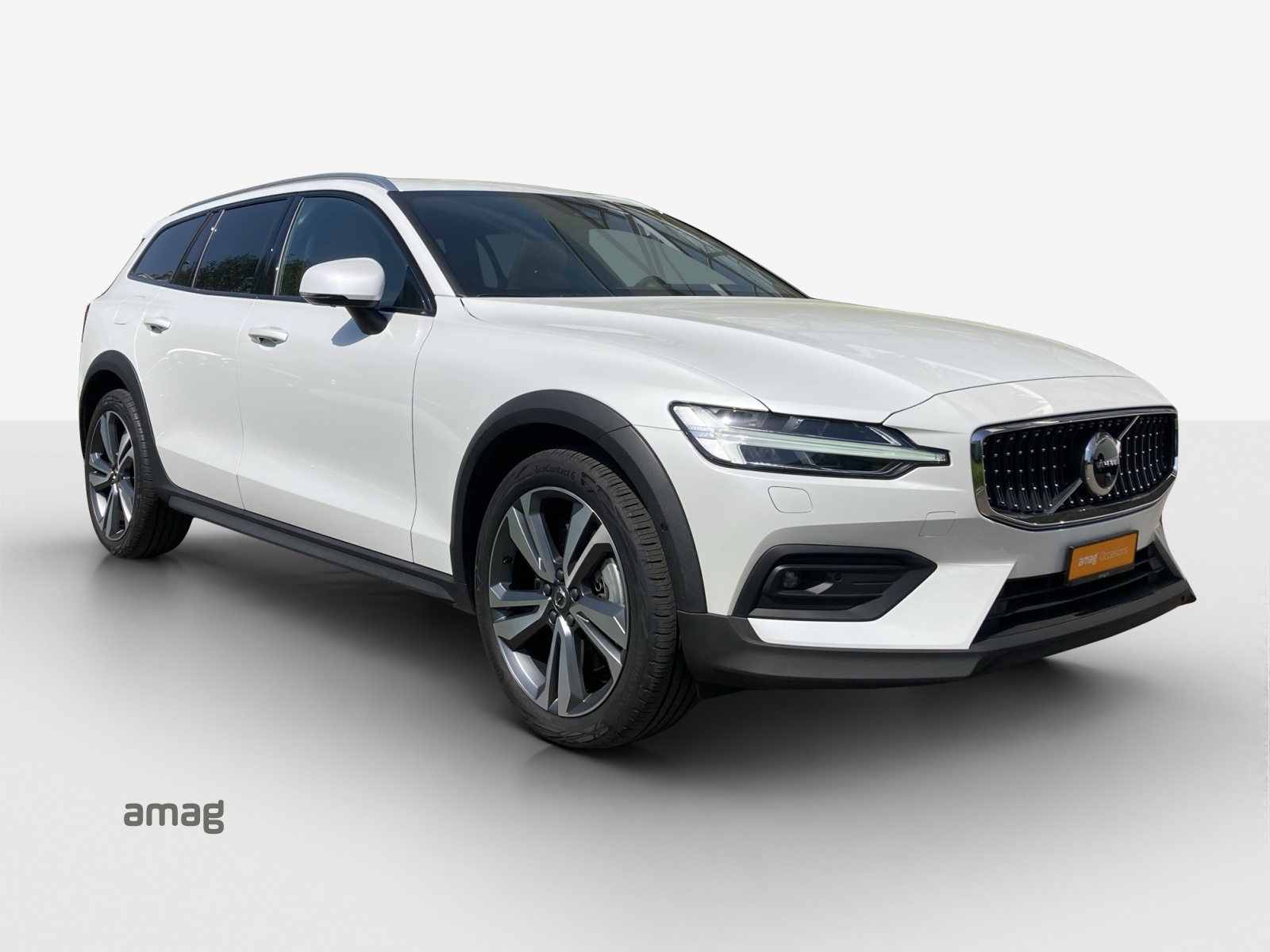 VOLVO V60 Cross Country B5 Mild Hybrid Ultimate AWD Geartronic-image-5