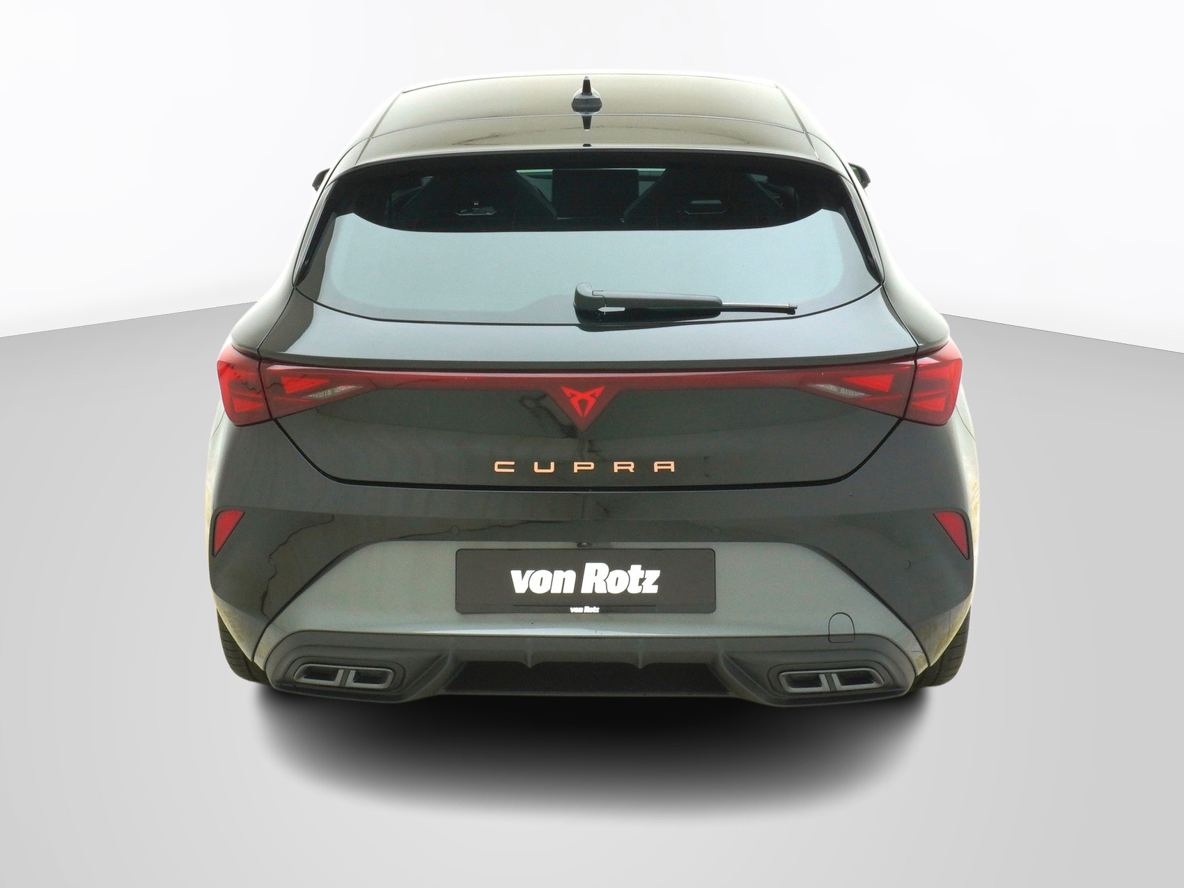 CUPRA Leon 1.5 eTSI DSG-image-2