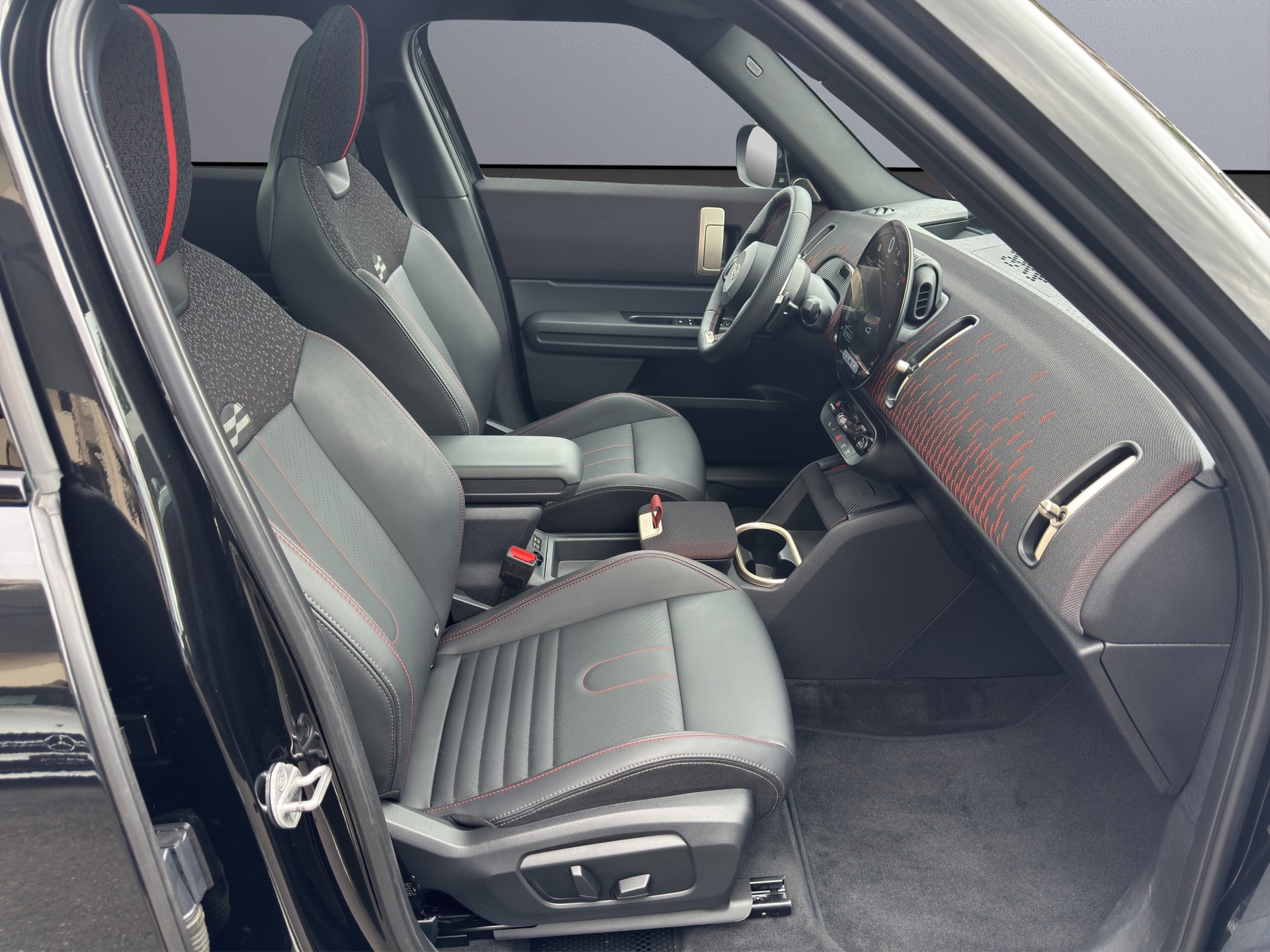 MINI Countryman John Cooper Works ALL4 Steptronic-image-14