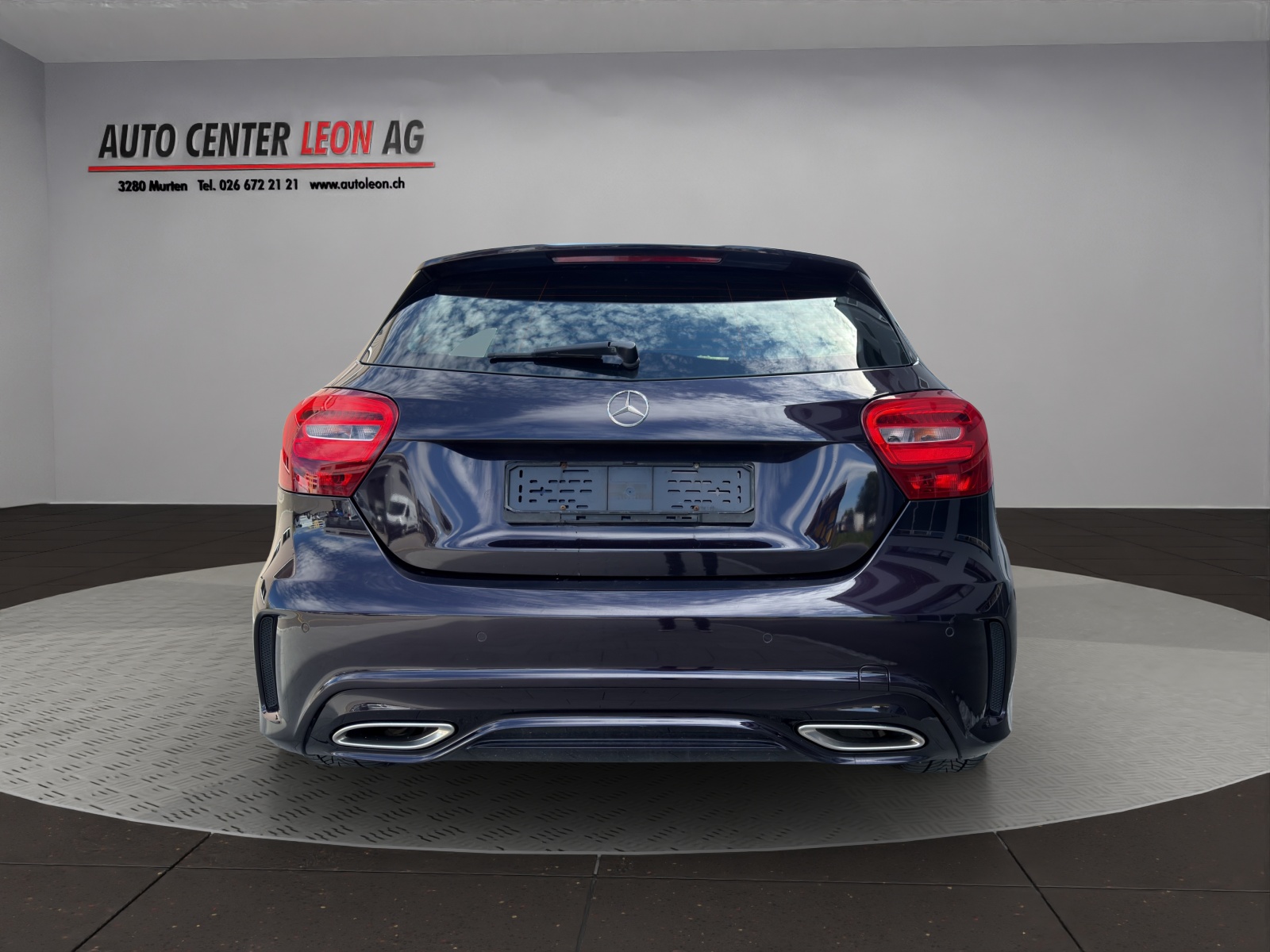MERCEDES-BENZ A 180 AMG Line-image-4