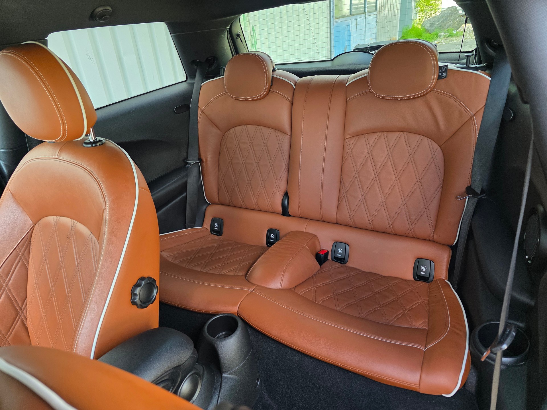 MINI Cooper Steptronic DKG-image-11