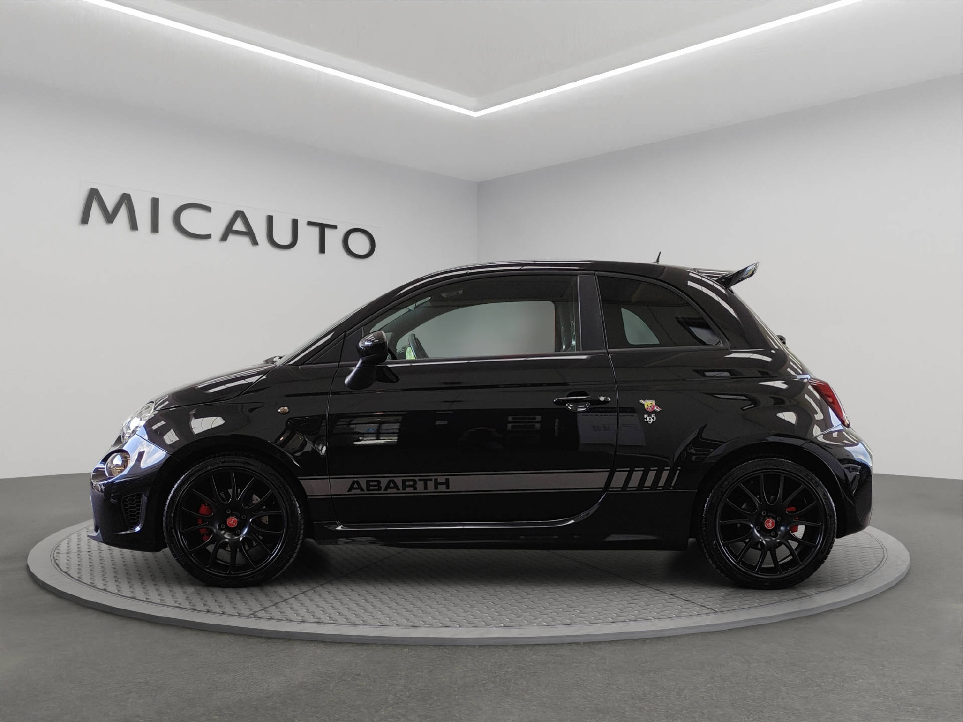 FIAT 595 Abarth 1.4 T-Jet 160 Pista-image-5