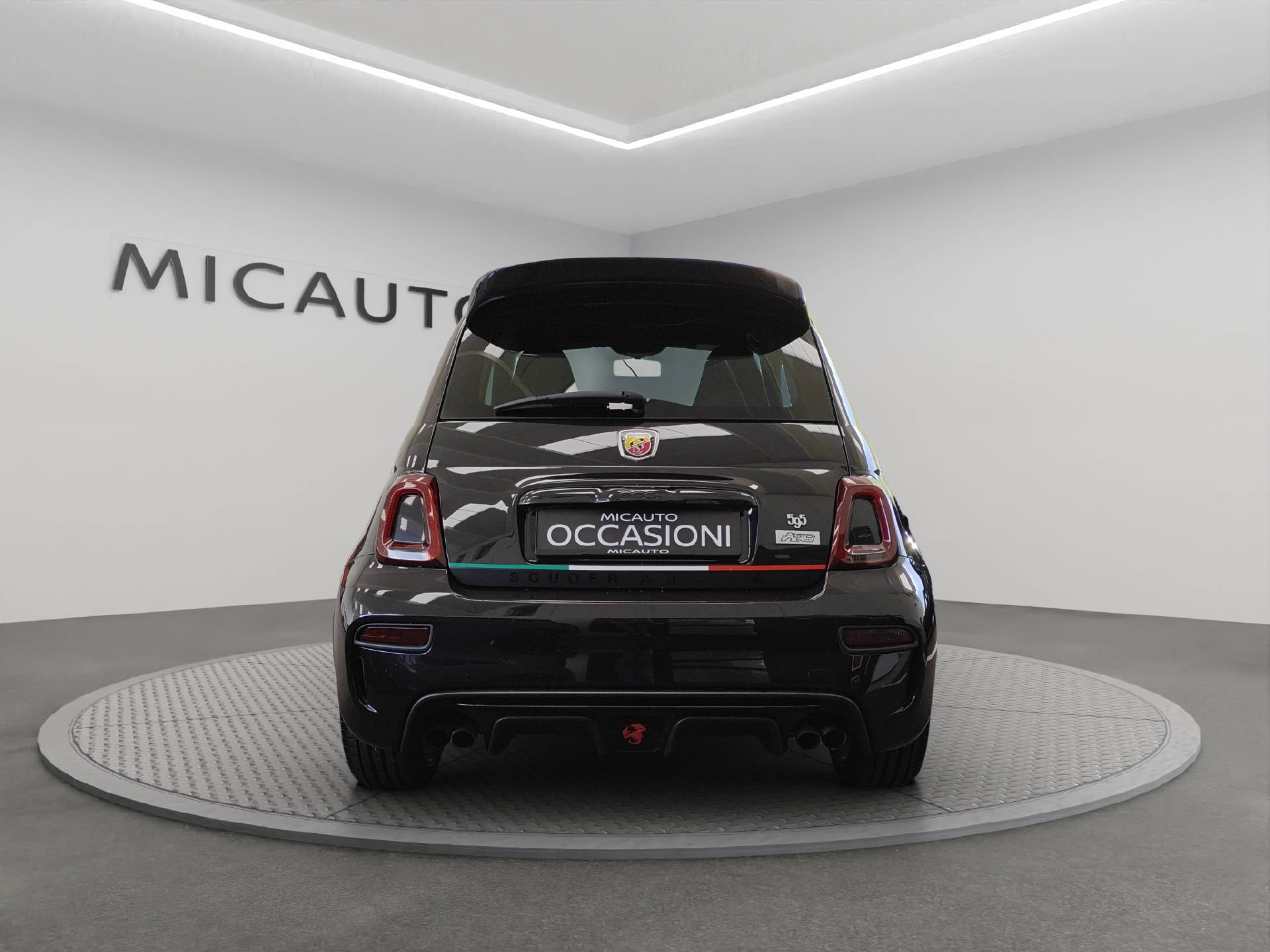 FIAT 595 Abarth 1.4 T-Jet 160 Pista-image-3