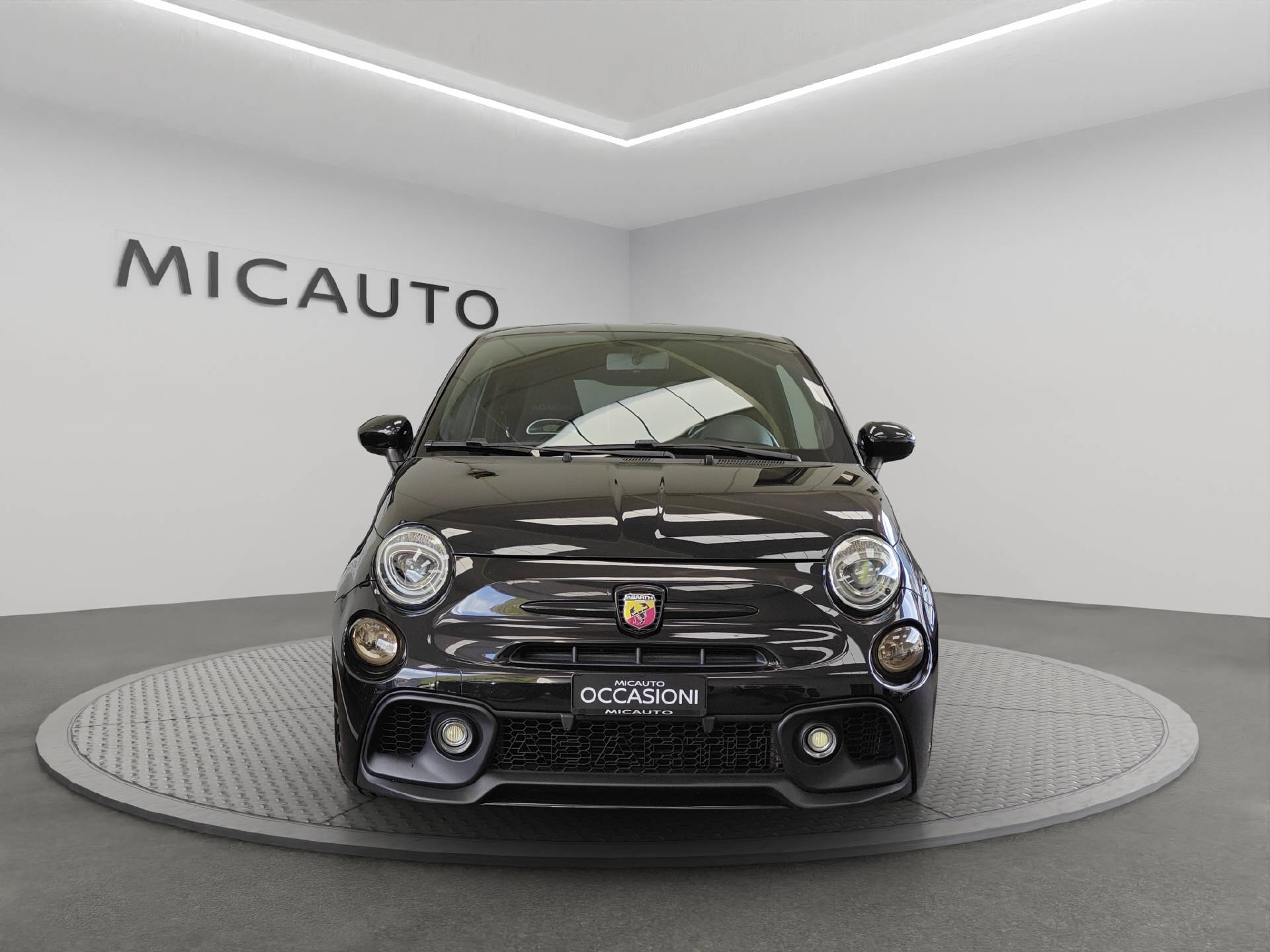 FIAT 595 Abarth 1.4 T-Jet 160 Pista-image-7