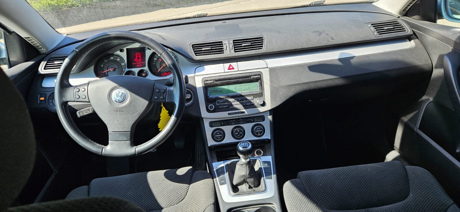 VW Passat Variant 1.8 TSI Highline-image-1