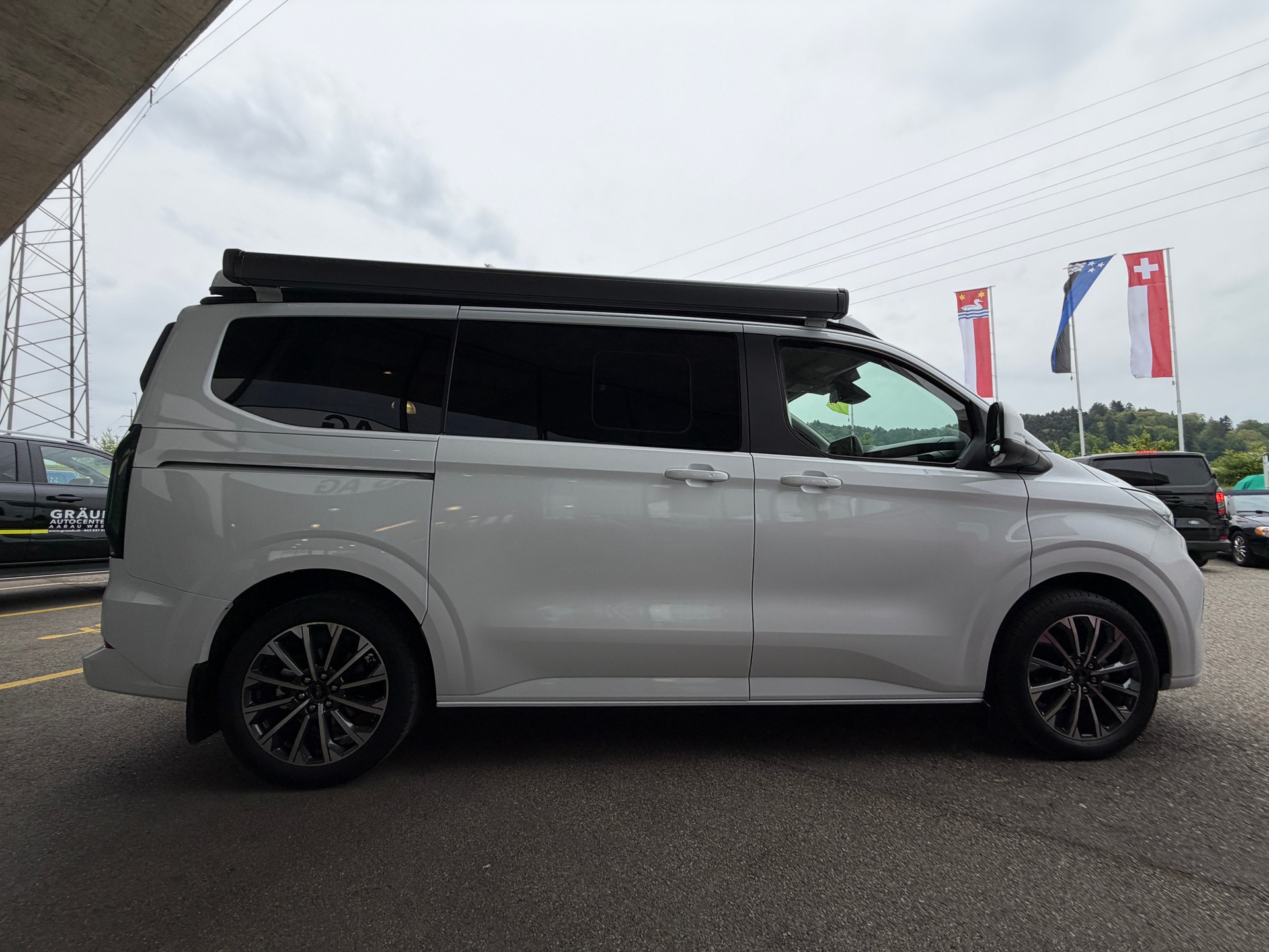FORD Transit Custom Nugget 320 L1H1 Aut. Titanium-image-6