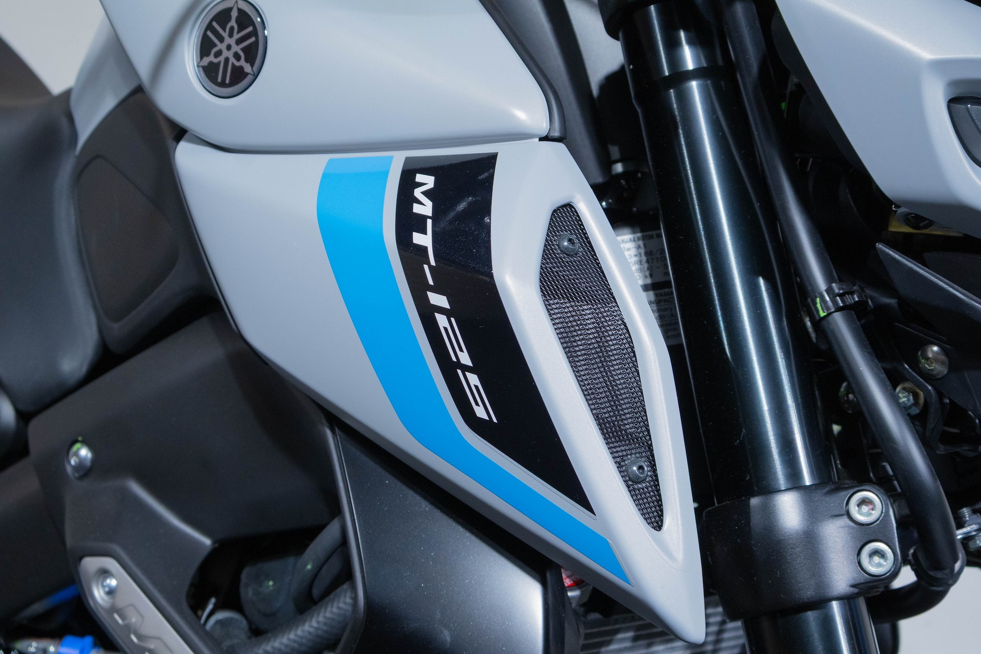 YAMAHA MT-125-image-14