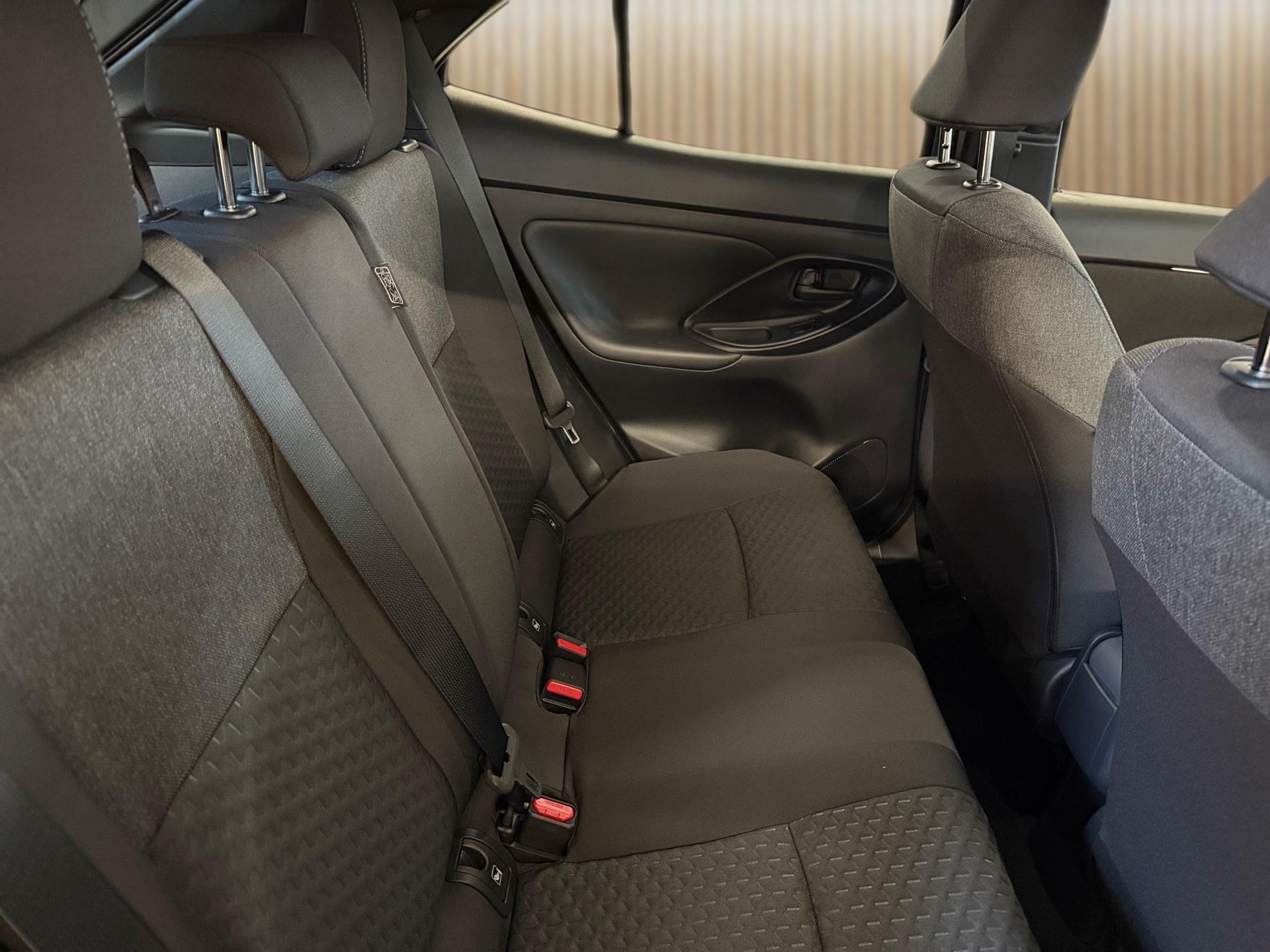 TOYOTA Yaris Cross 1.5 Trend e-CVT-image-12
