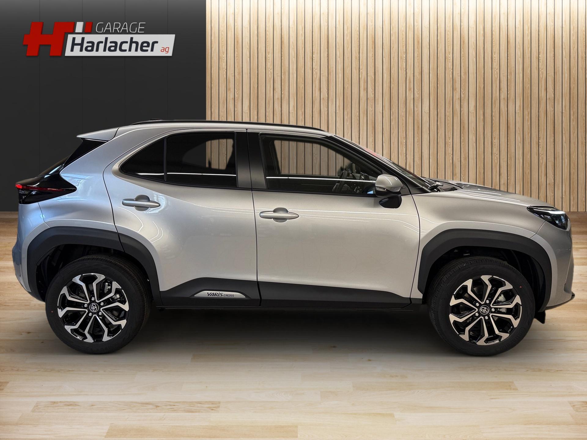 TOYOTA Yaris Cross 1.5 Trend e-CVT-image-3