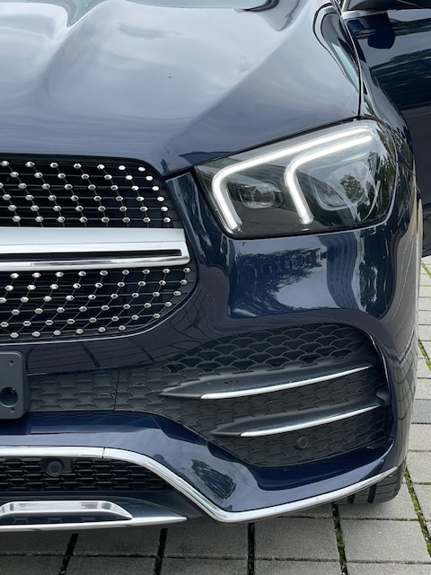 MERCEDES-BENZ GLE 300 d 4Matic AMG Line 9G-Tronic-image-4
