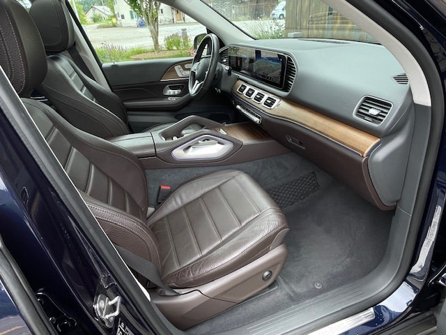 MERCEDES-BENZ GLE 300 d 4Matic AMG Line 9G-Tronic-image-26