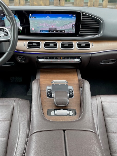 MERCEDES-BENZ GLE 300 d 4Matic AMG Line 9G-Tronic-image-20