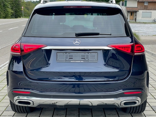 MERCEDES-BENZ GLE 300 d 4Matic AMG Line 9G-Tronic-image-5