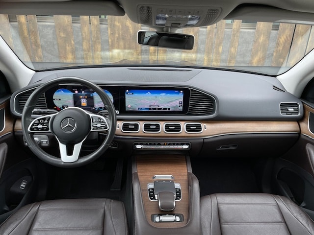 MERCEDES-BENZ GLE 300 d 4Matic AMG Line 9G-Tronic-image-15