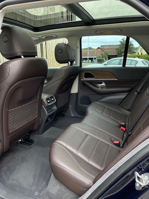 MERCEDES-BENZ GLE 300 d 4Matic AMG Line 9G-Tronic-image-29