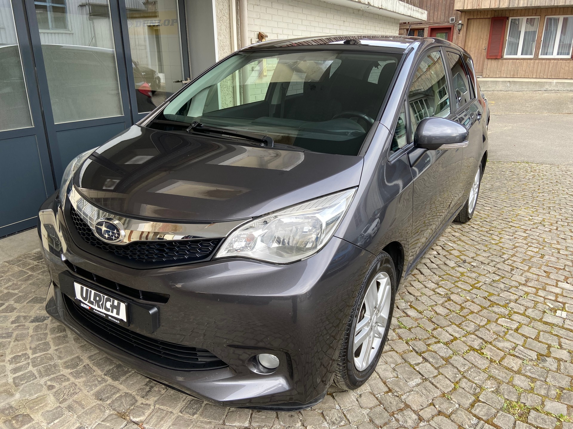 SUBARU Trezia 1.4D Swiss Automatic-image-1