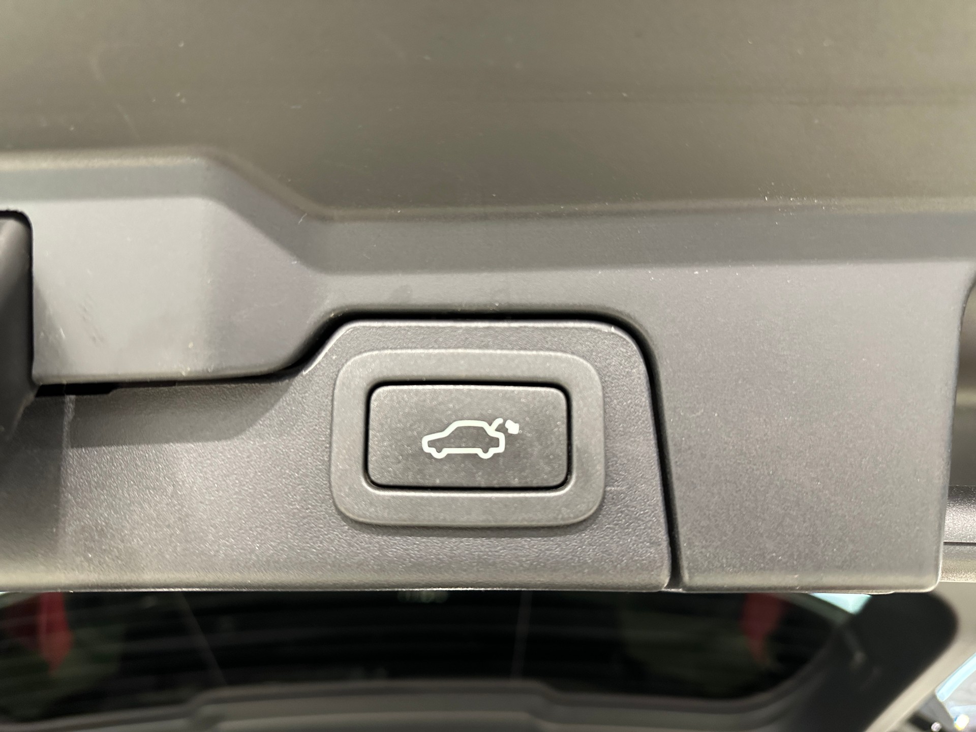LAND ROVER Range Rover Evoque 2.0 TD4 SE Dynamic AT9-image-30