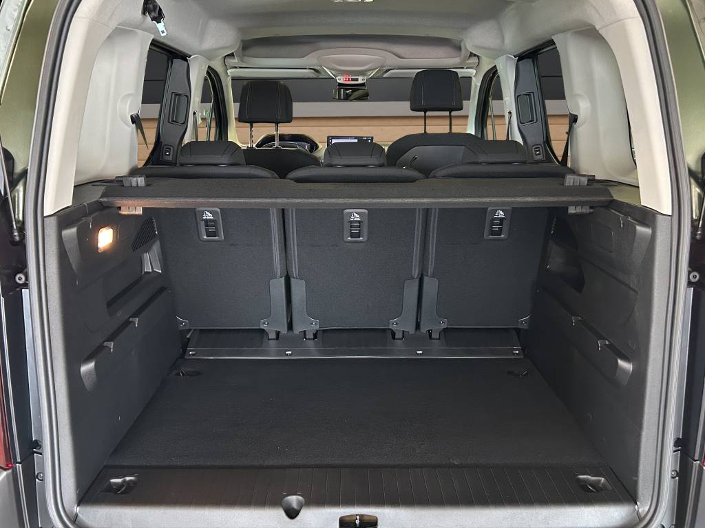 PEUGEOT Rifter 1.5 BlueHDi GT EAT8-image-11
