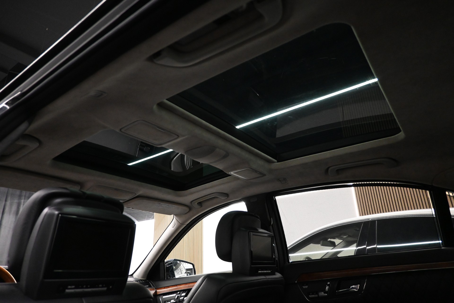 MERCEDES-BENZ S 65 AMG L Automatic-image-20