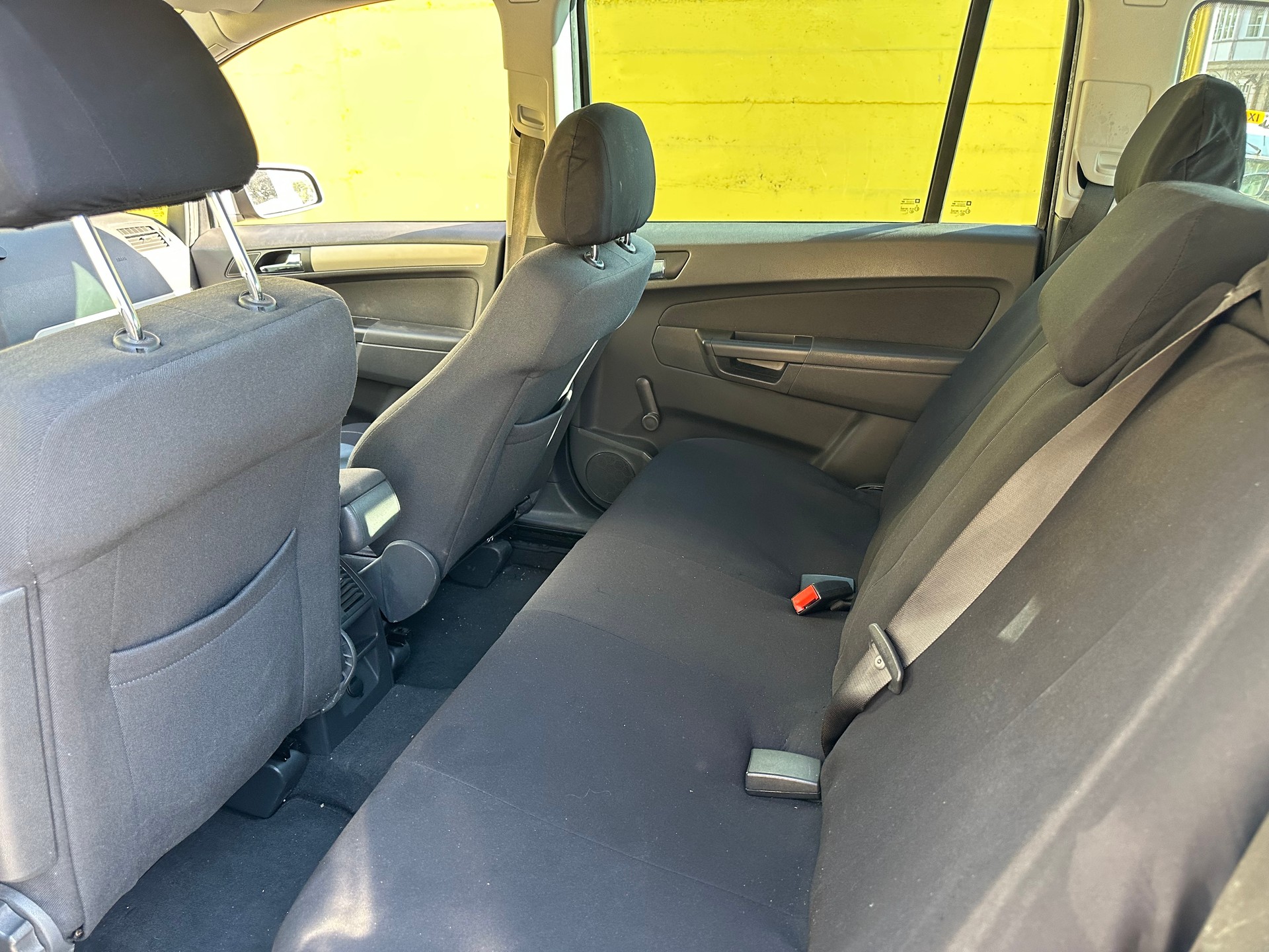 OPEL Zafira 1.8i 16V Cosmo-image-7