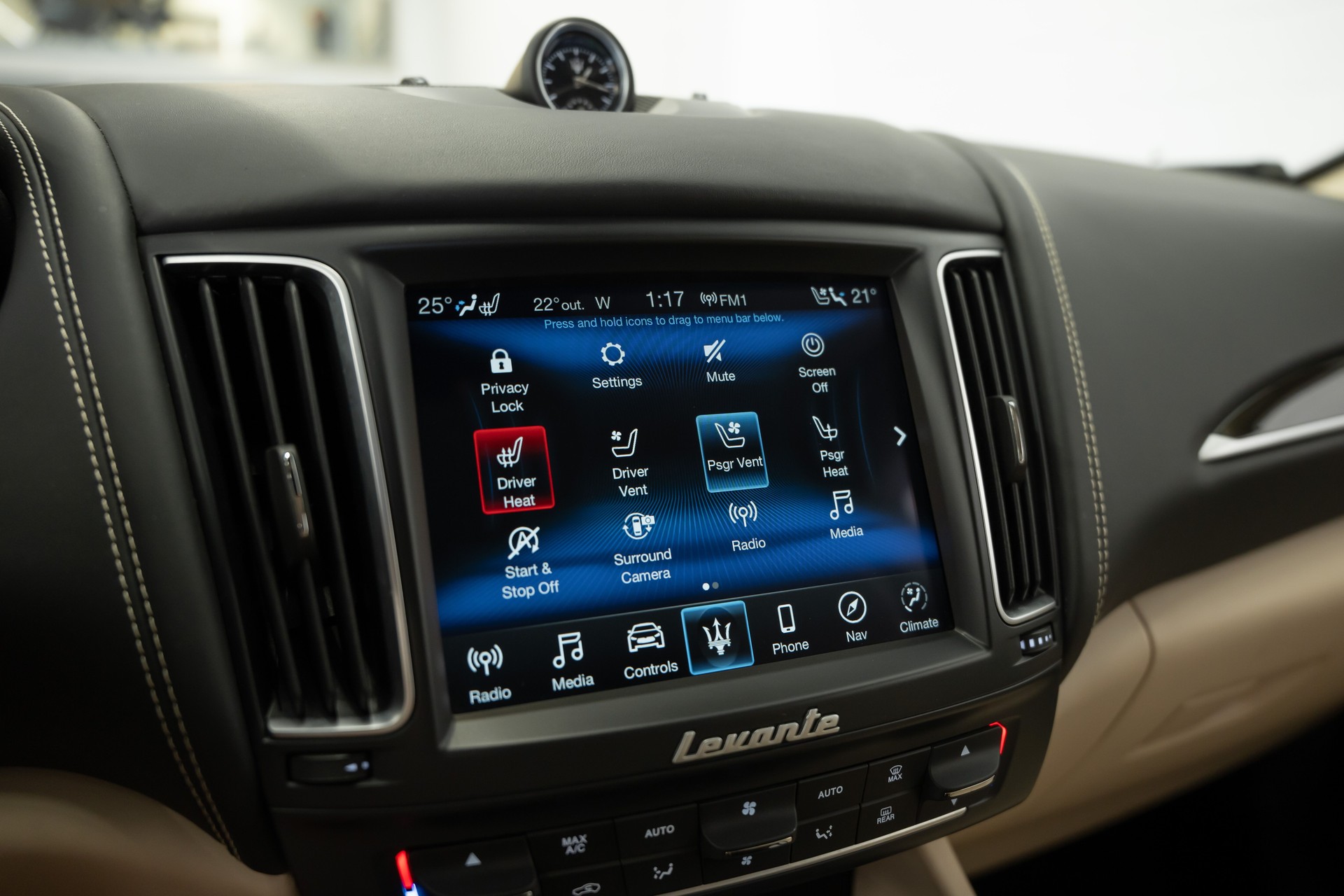 MASERATI Levante S 3.0V6 GranLusso Automatica-image-27