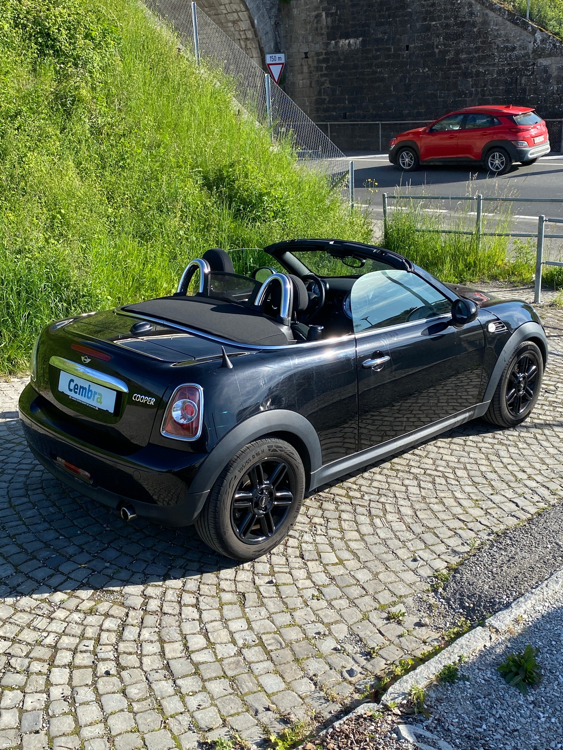 MINI Cooper Roadster-image-10