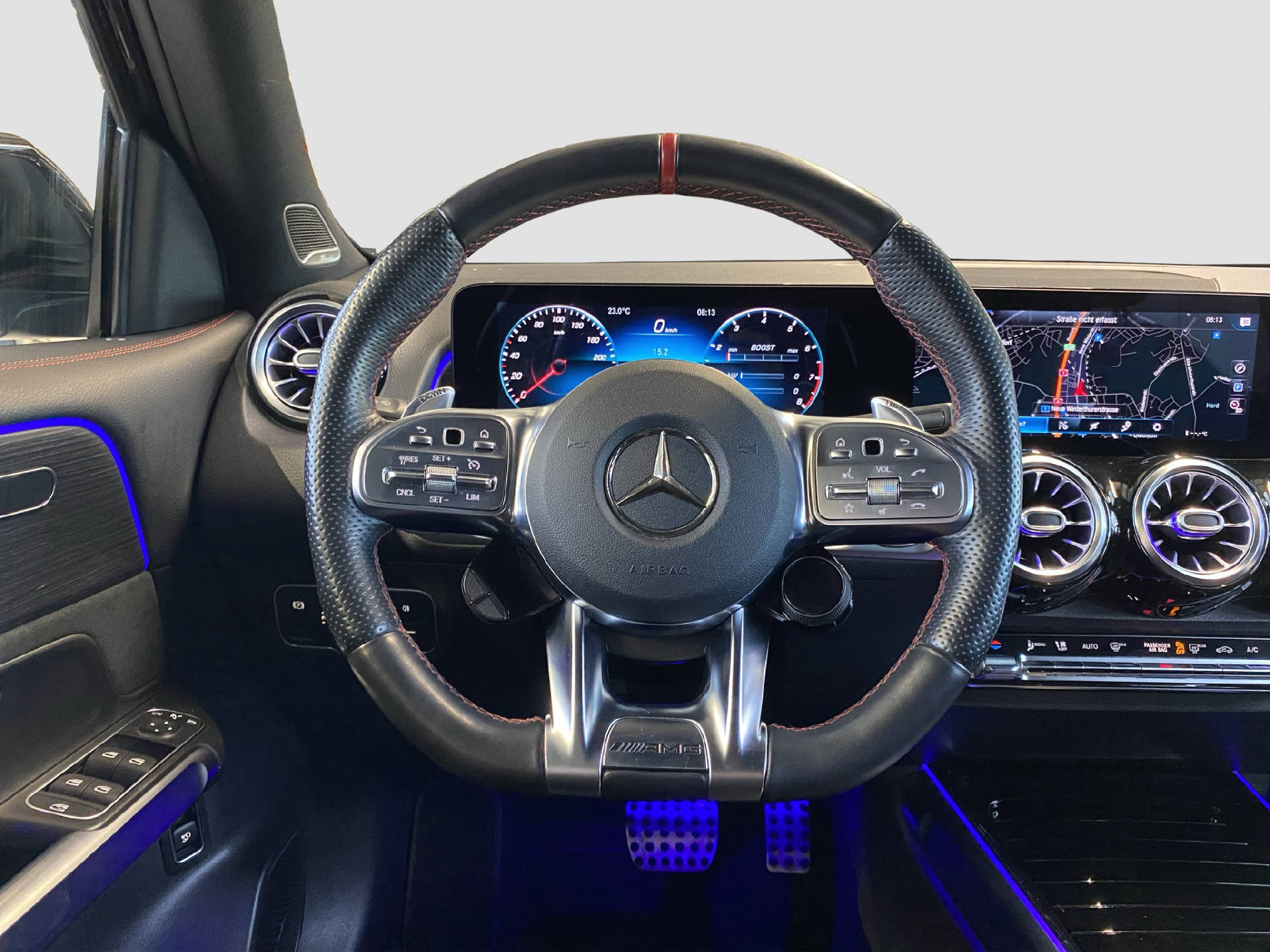 MERCEDES-BENZ GLB 35 AMG 4MATIC-image-8
