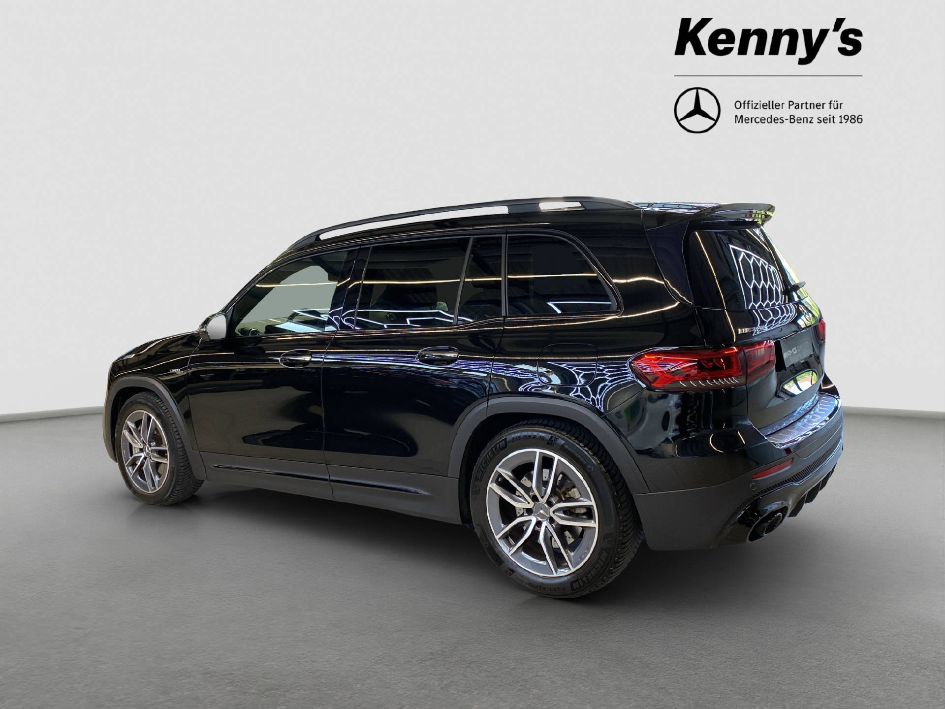 MERCEDES-BENZ GLB 35 AMG 4MATIC-image-3