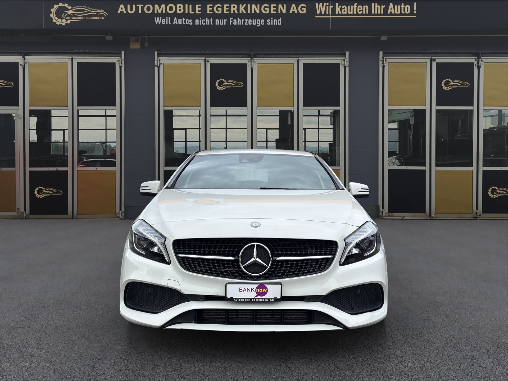 MERCEDES-BENZ A 200 AMG Line 7G-DCT-image-1