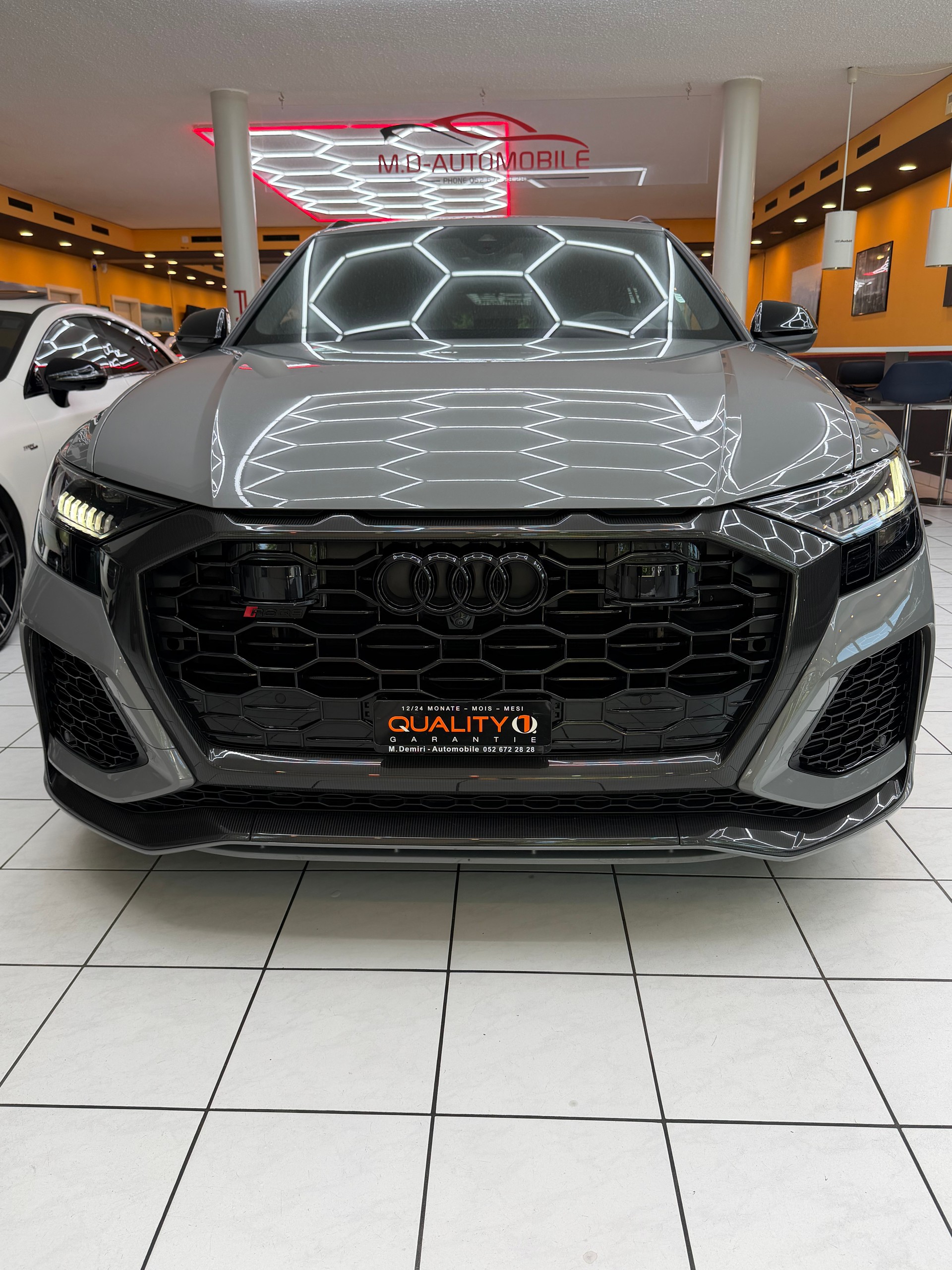 AUDI RS Q8 4.0 V8 TFSI quattro T-Tronic-image-3