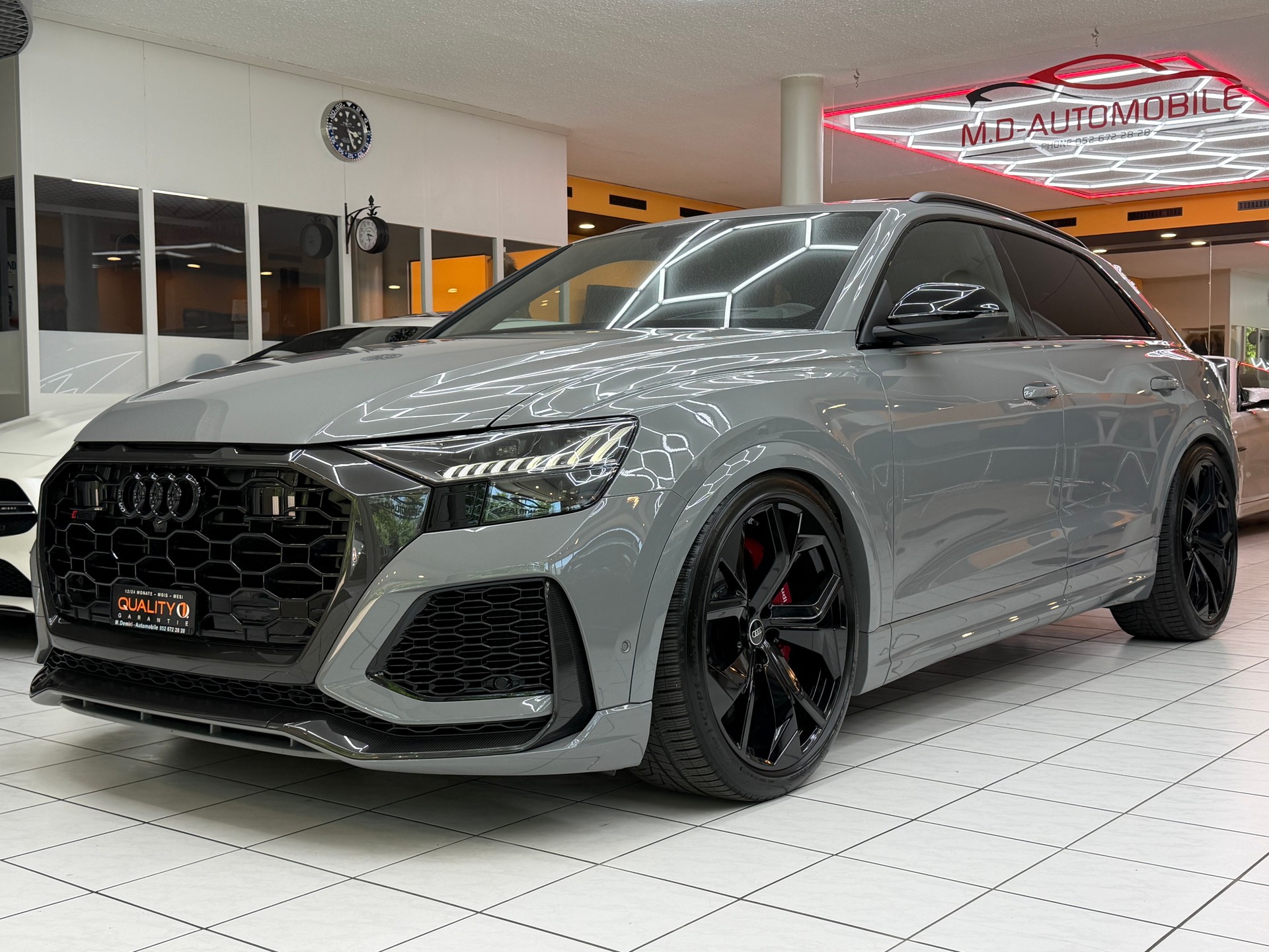 AUDI RS Q8 4.0 V8 TFSI quattro T-Tronic-image-4