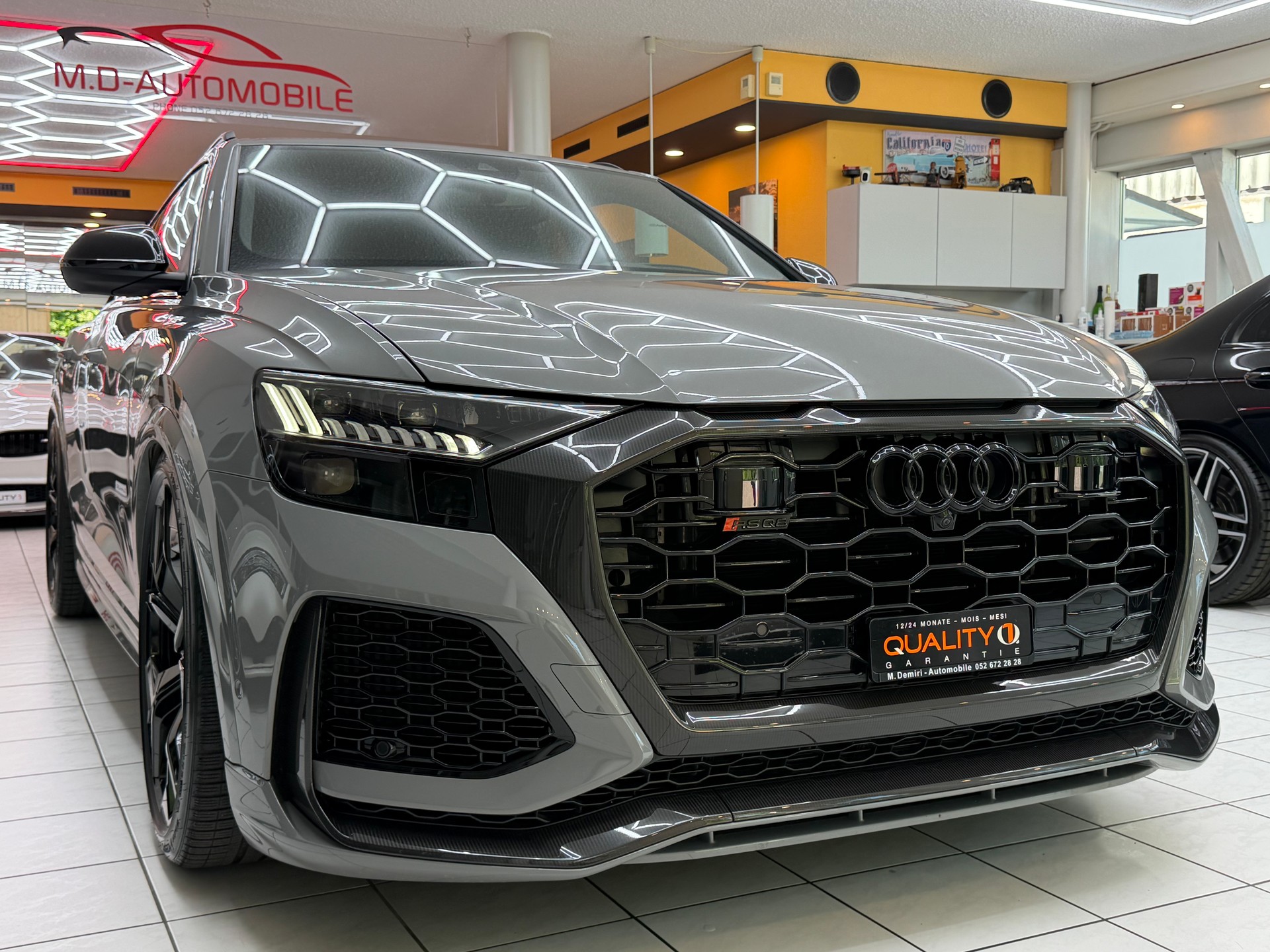 AUDI RS Q8 4.0 V8 TFSI quattro T-Tronic-image-2