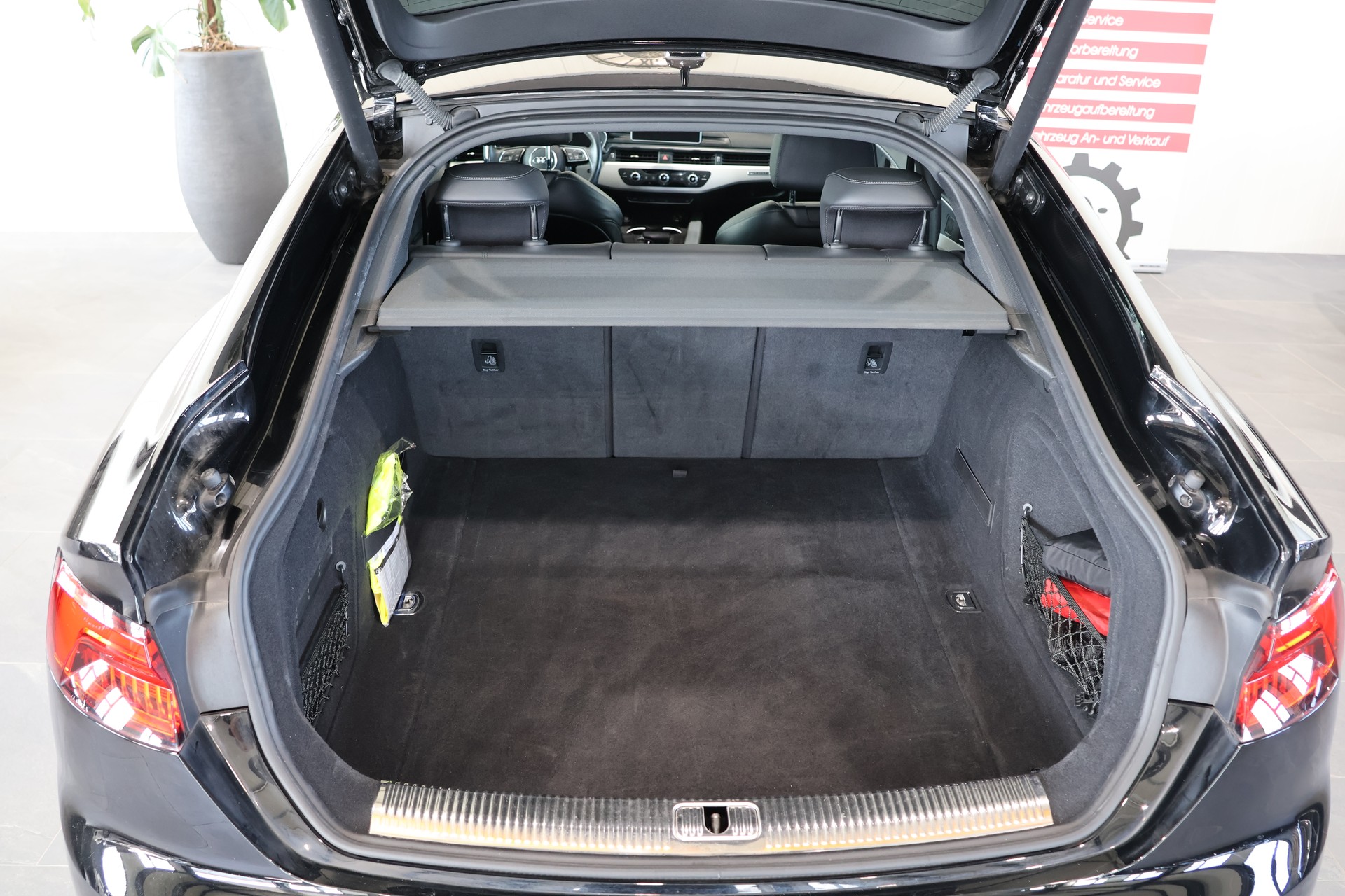 AUDI A5 Sportback 3.0 TDI quattro S-Line-image-15