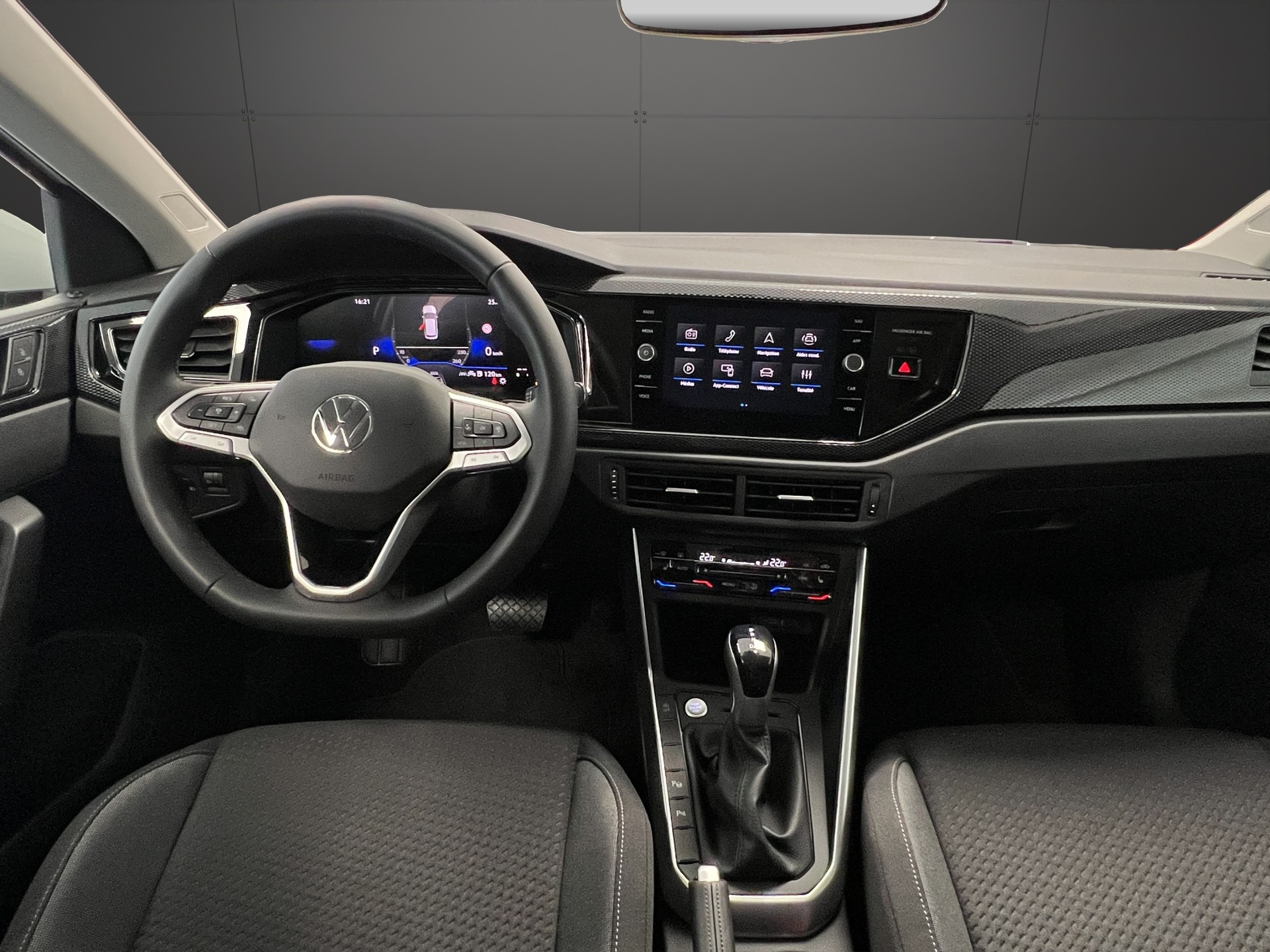 VW Polo 1.0 TSI Life DSG-image-9