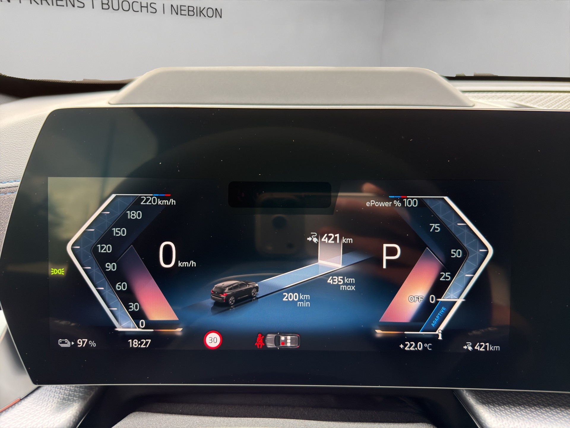 BMW iX1 xDrive 30 M Sport-image-13