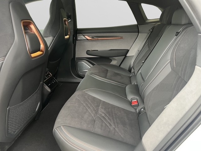 ZEEKR 001 Privilege AWD-image-16