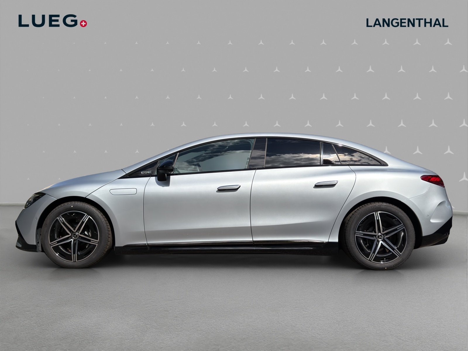 MERCEDES-BENZ EQE 350 4 Matic Executive Edition-image-1