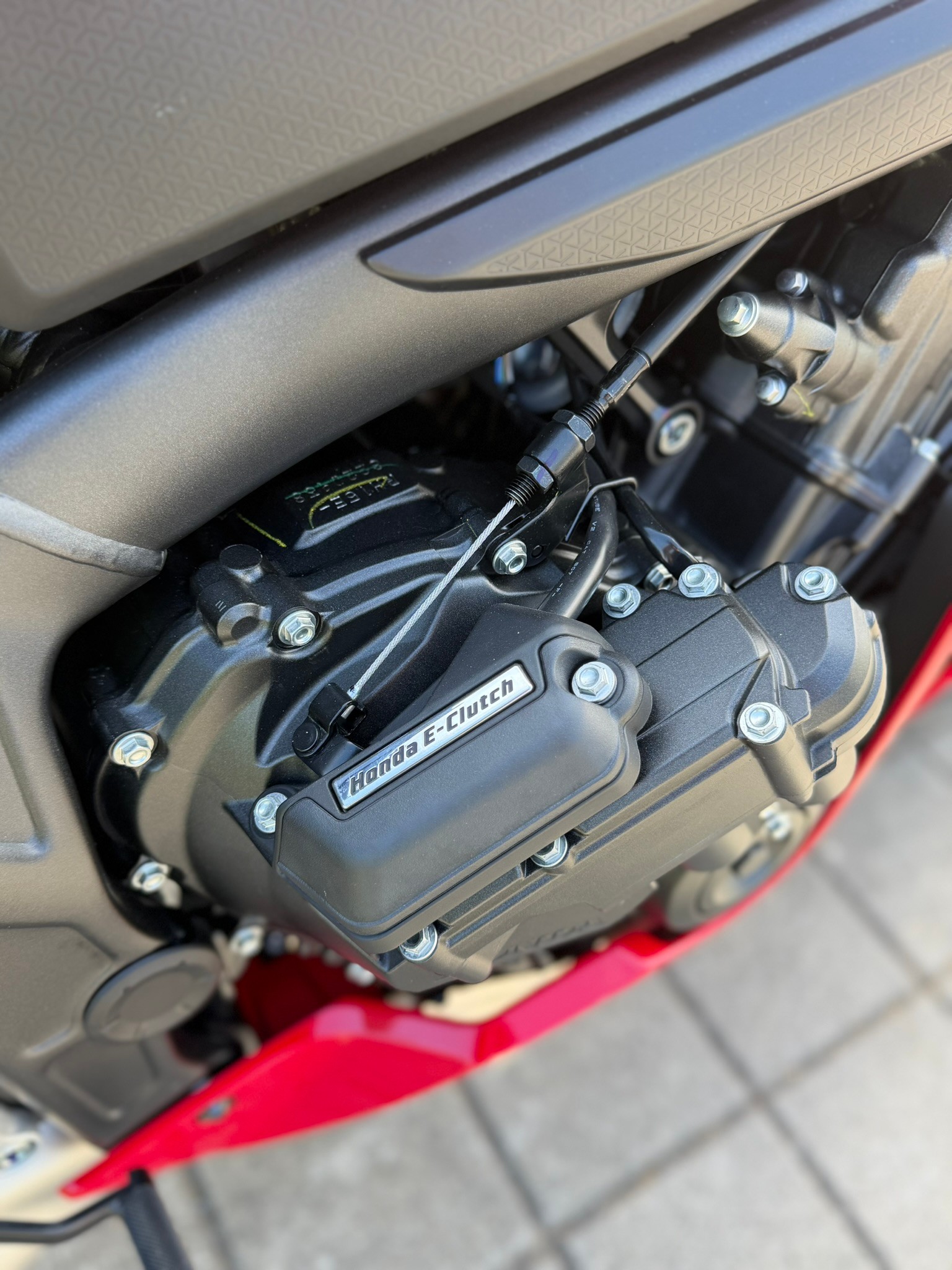 HONDA CBR 650 R E-Clutch-image-6